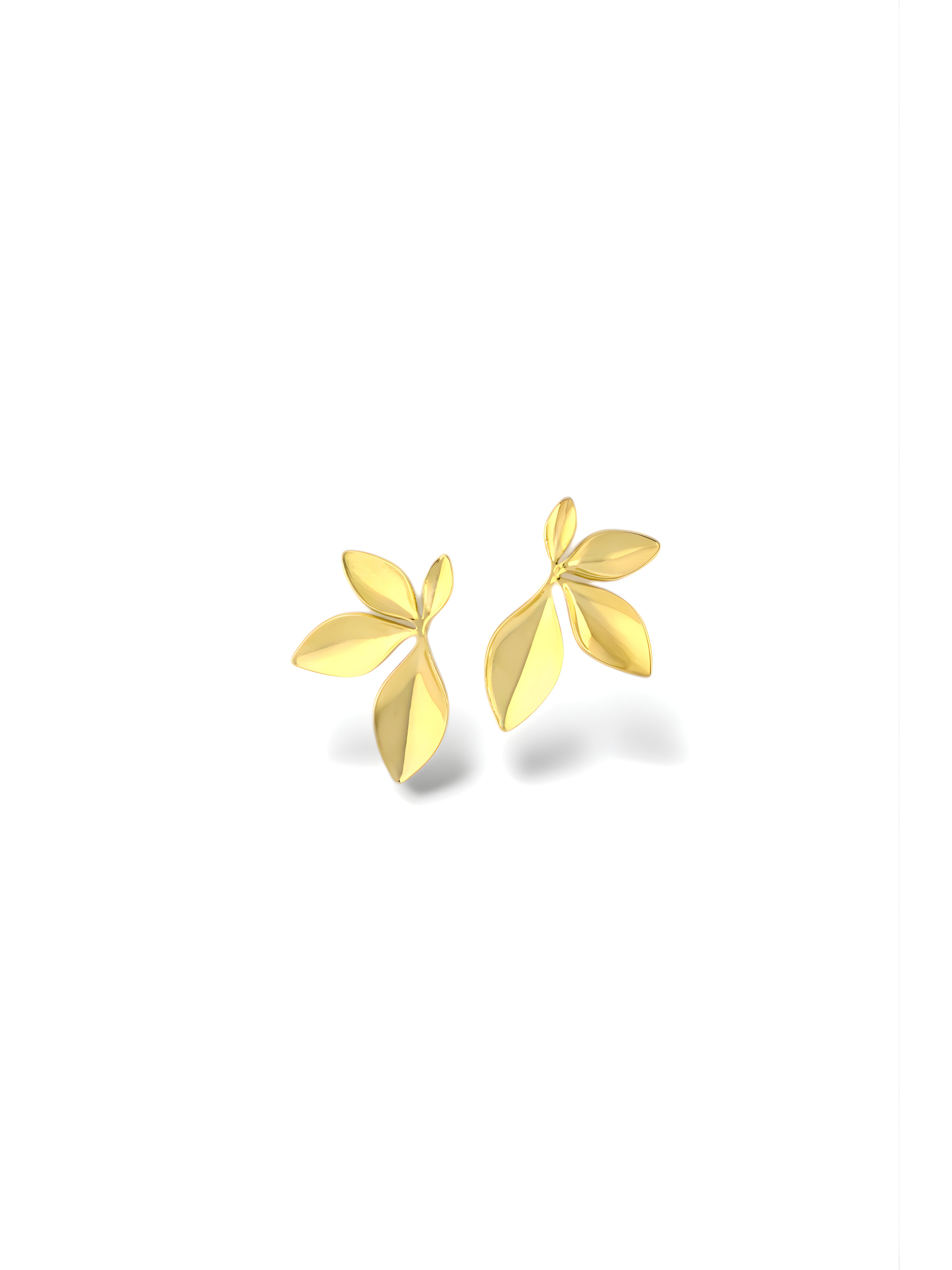 TRIPLE LEAF EARRING