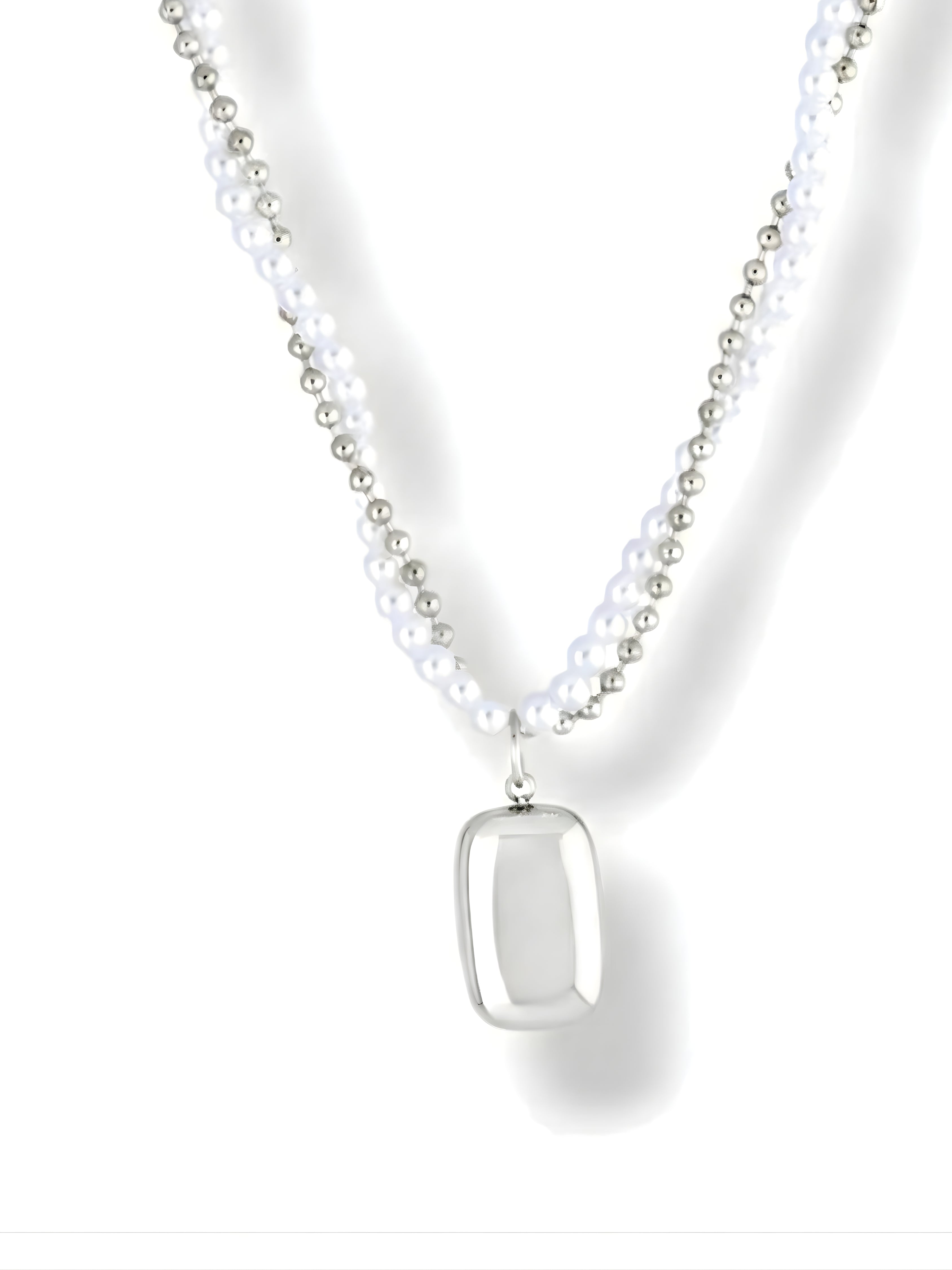 Layered Chain Necklace with Pearl