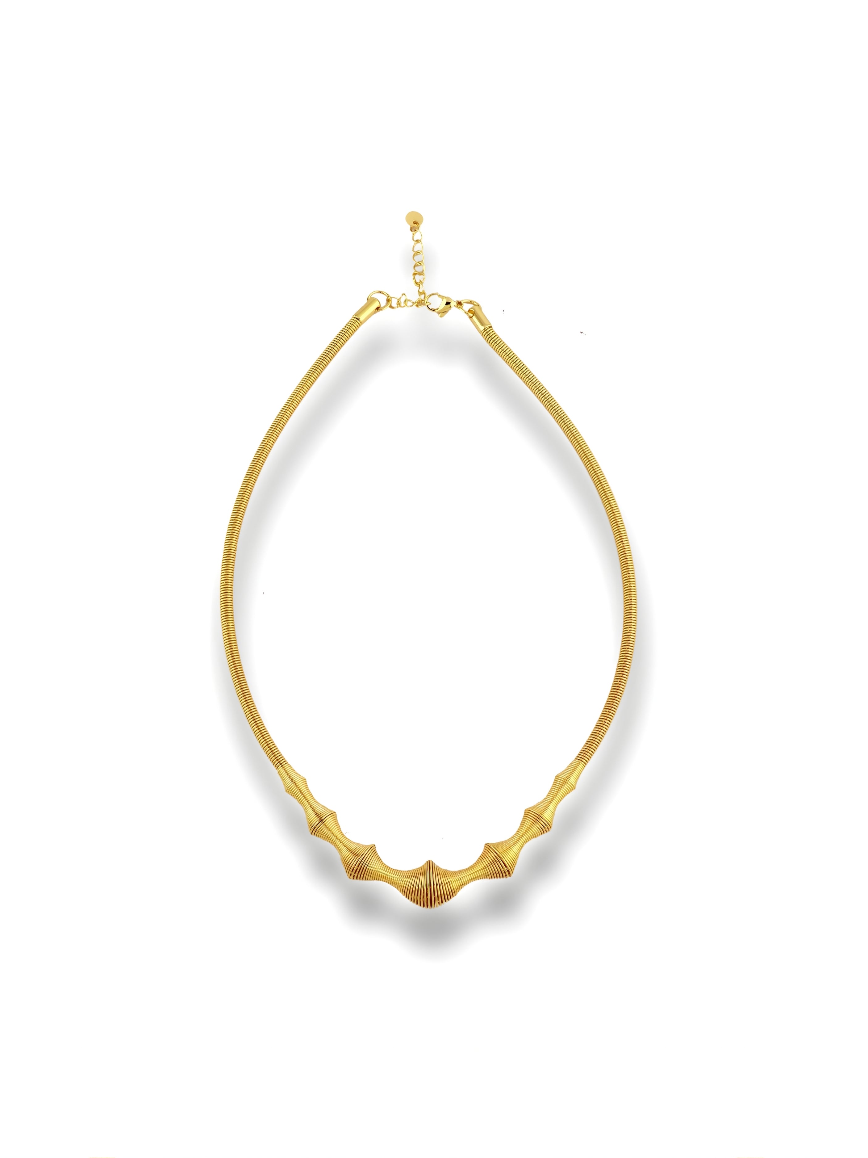 Undulating Ribbed Choker
