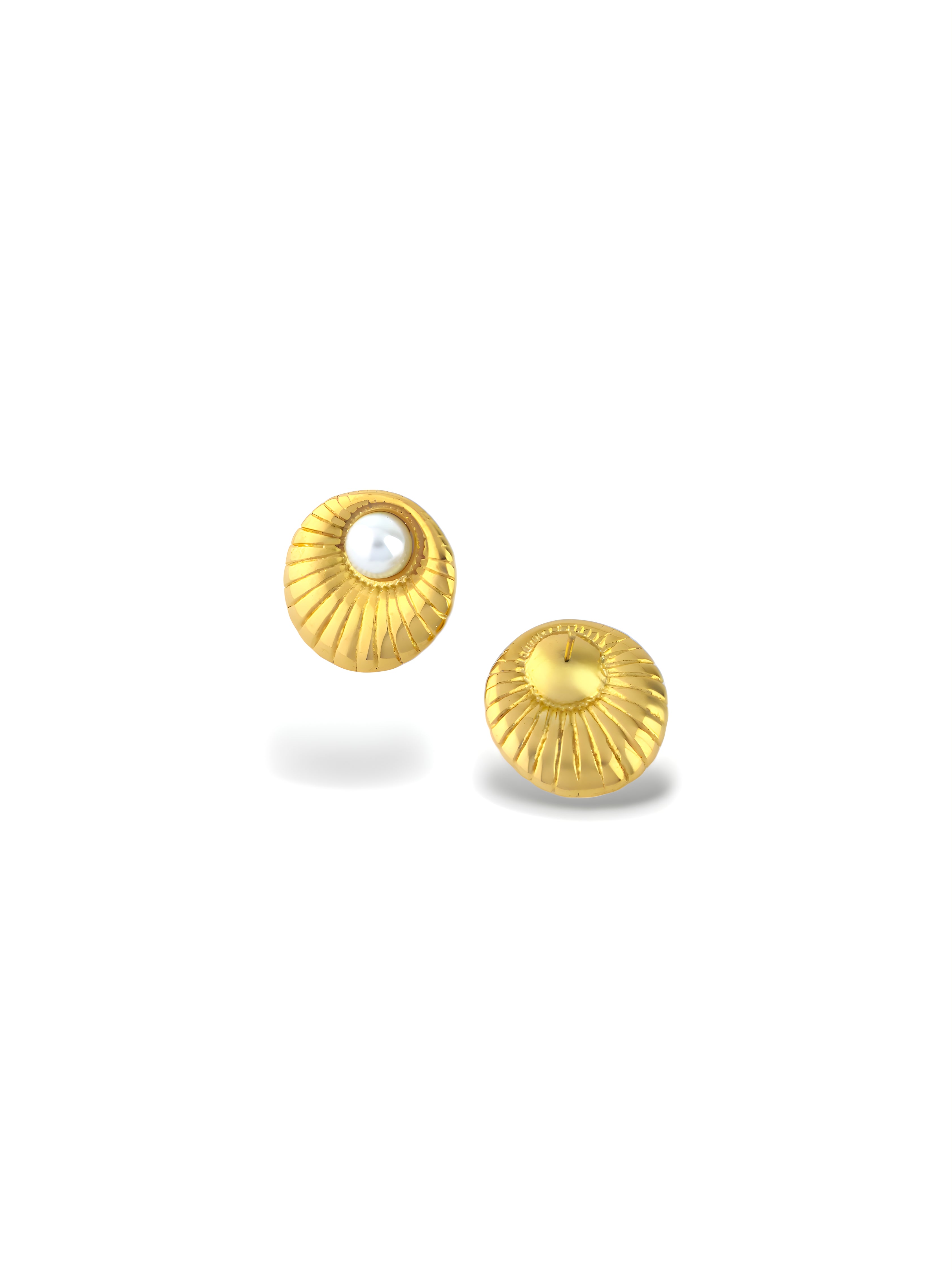 Shell Pearl Earring