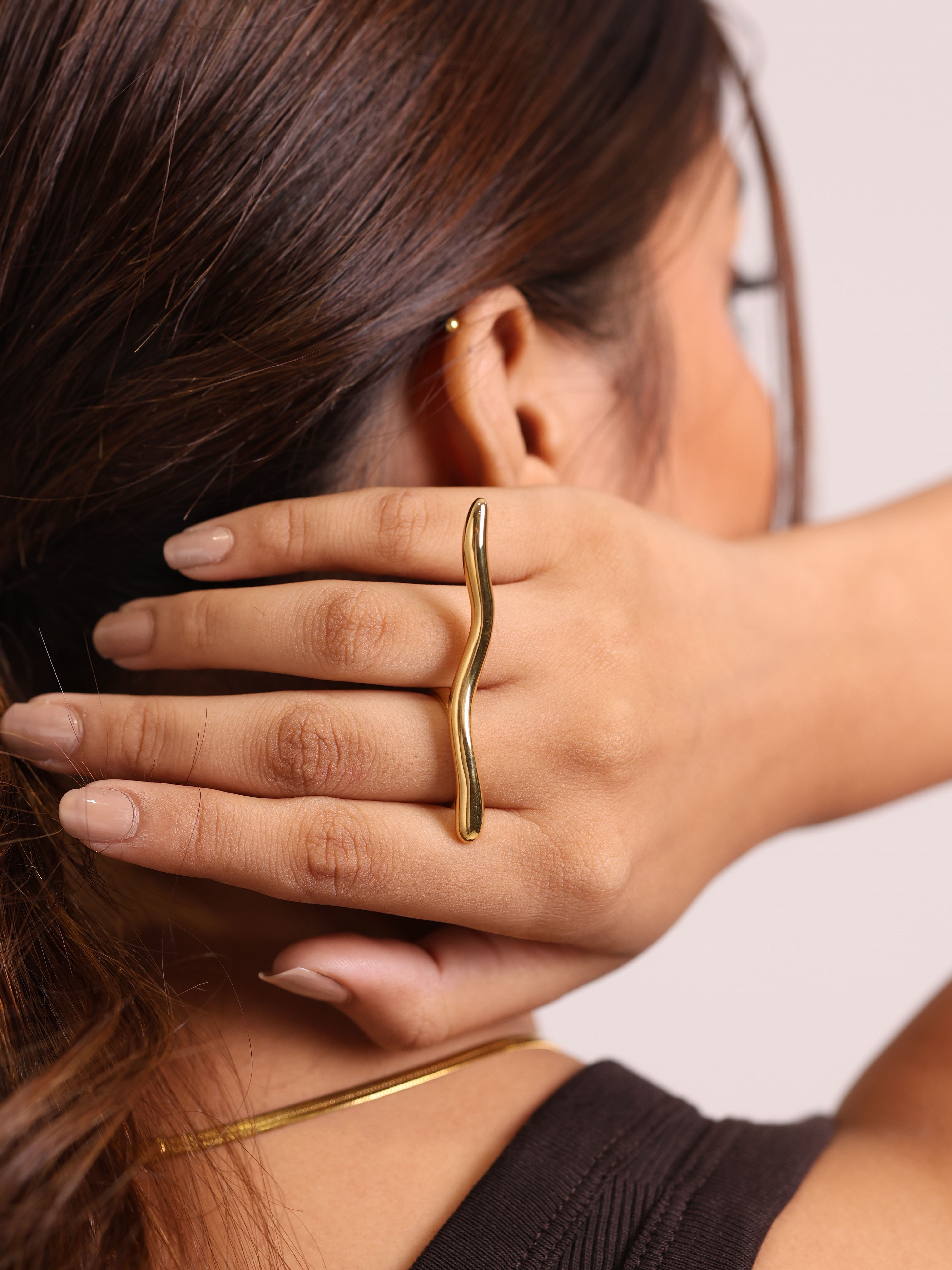 Undulating Horizon Ring