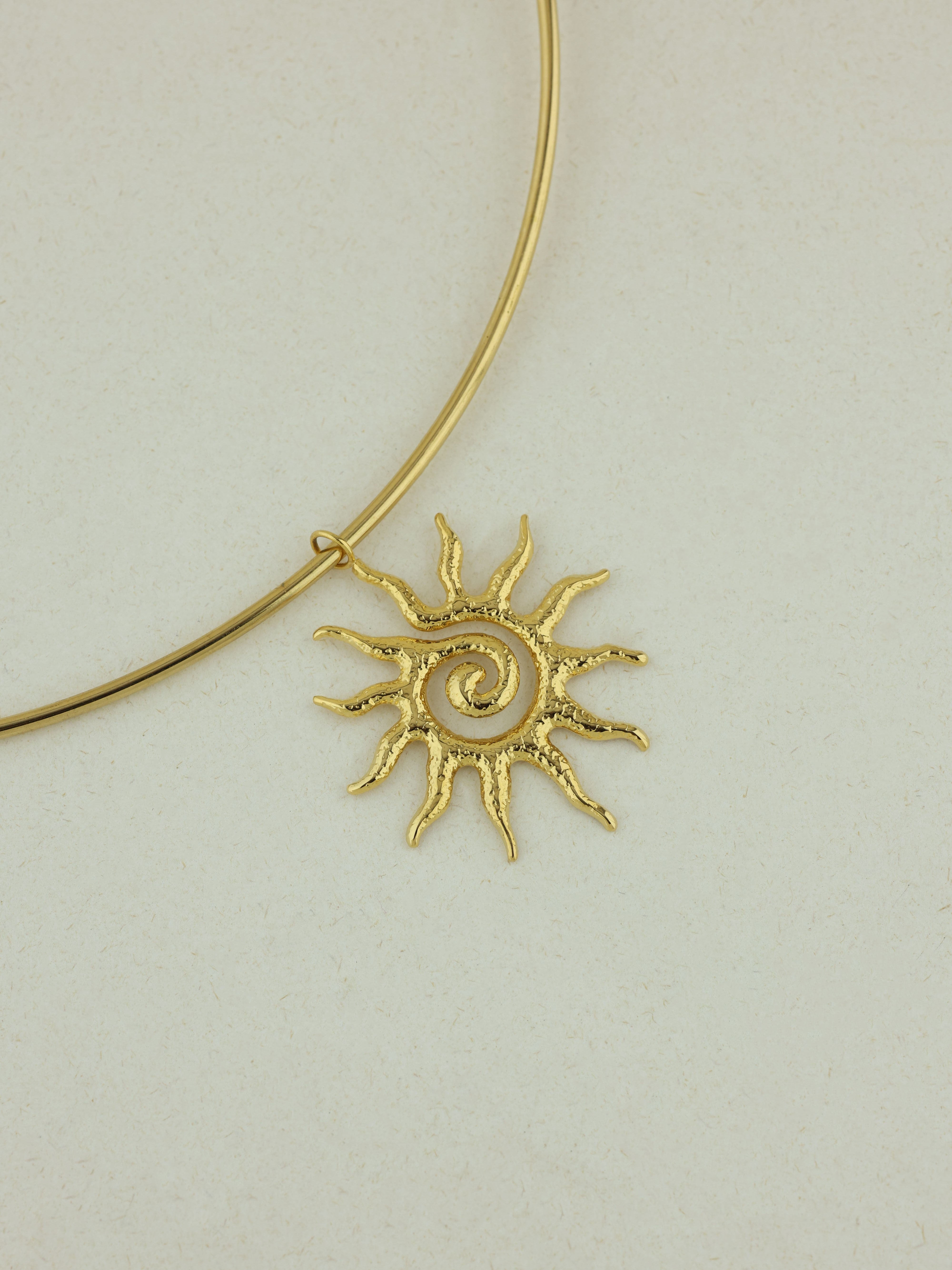 Spiral Sun Pendant Choker