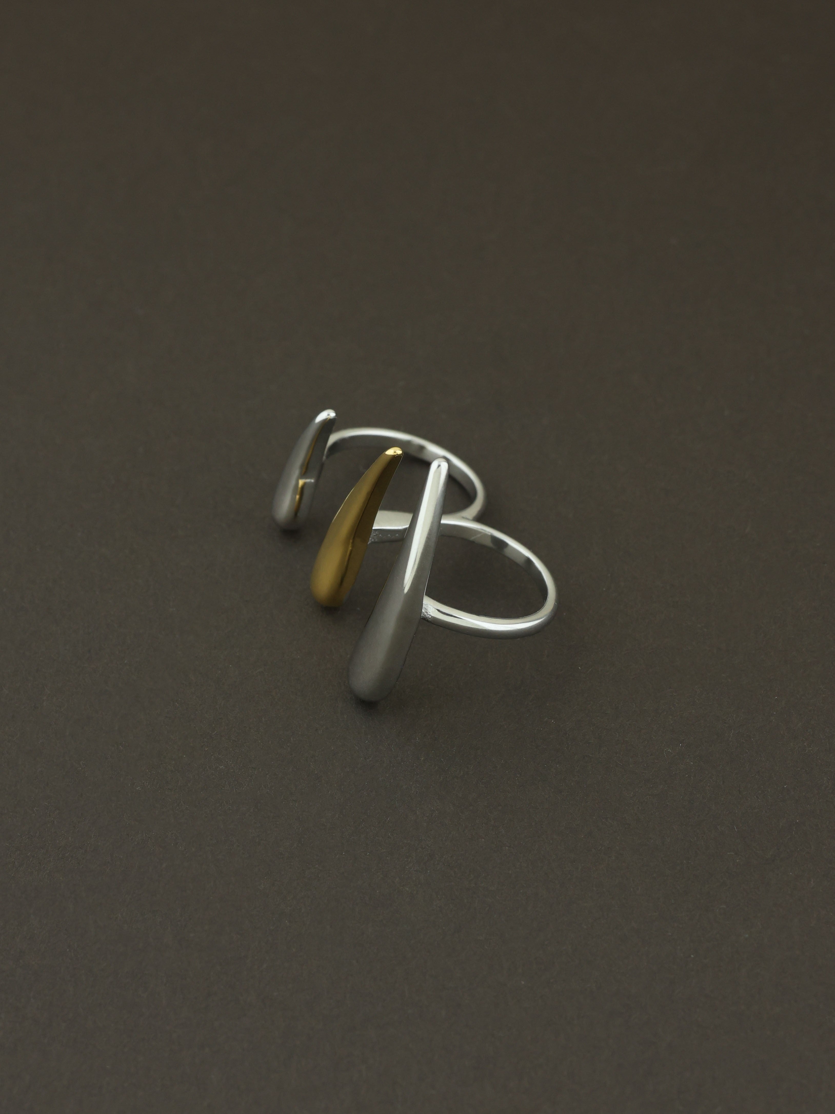 Two Fingers Solstice Ring