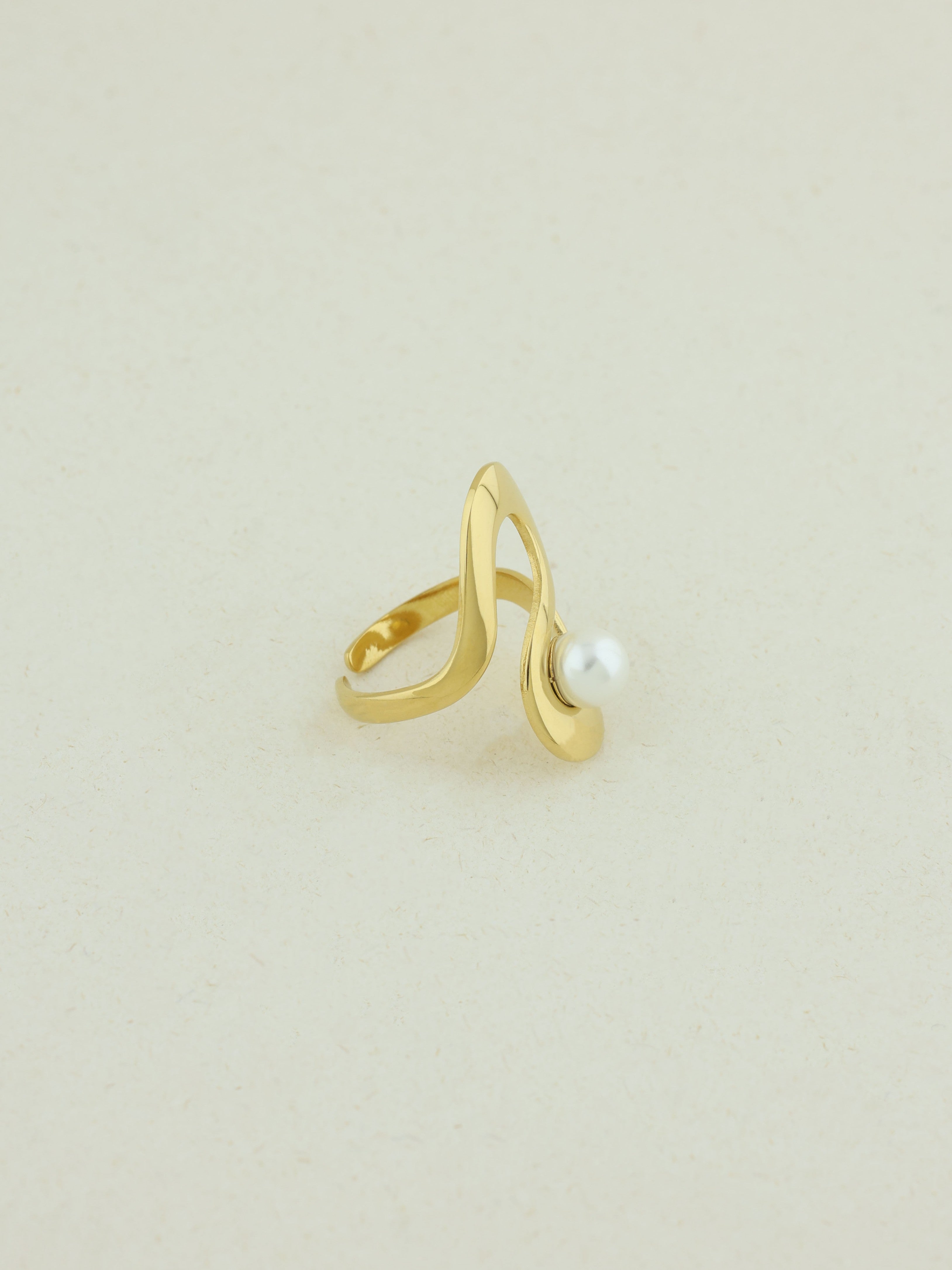 Pearl Curve Adjustable Ring