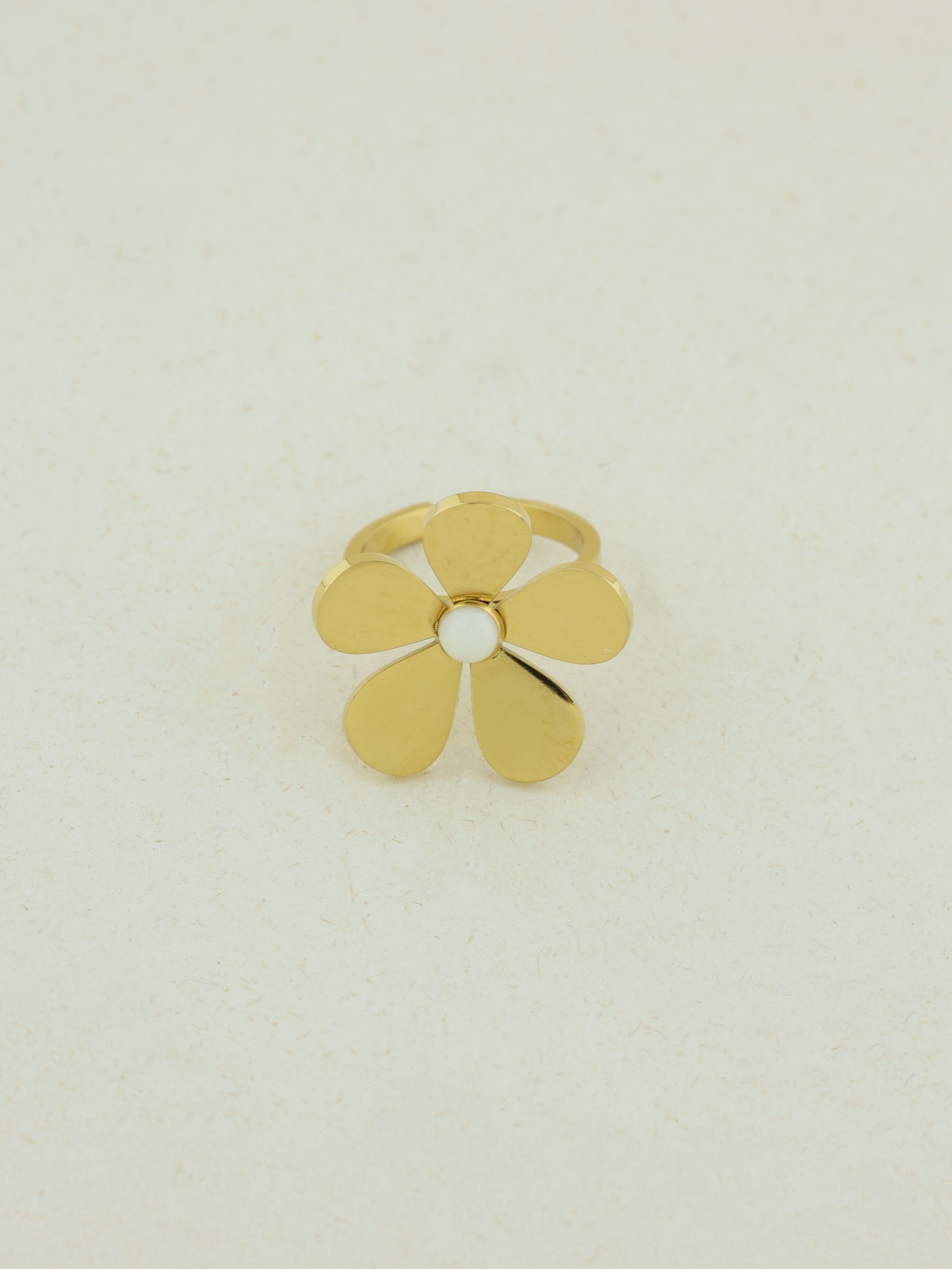 Golden Bee Crest Ring