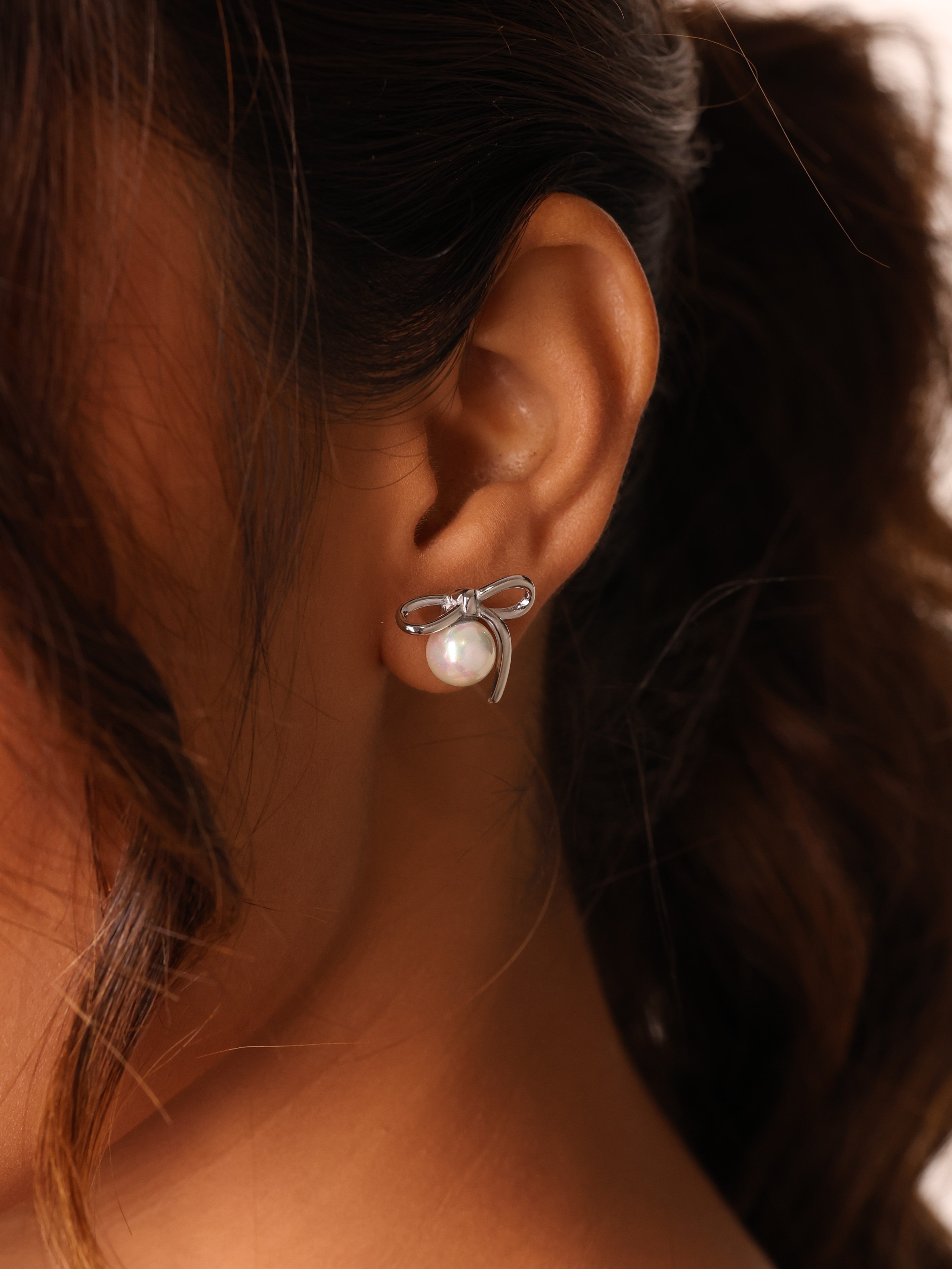 Bow Knot Pearl Studs