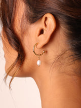 Soft Pearl Drop Earrings