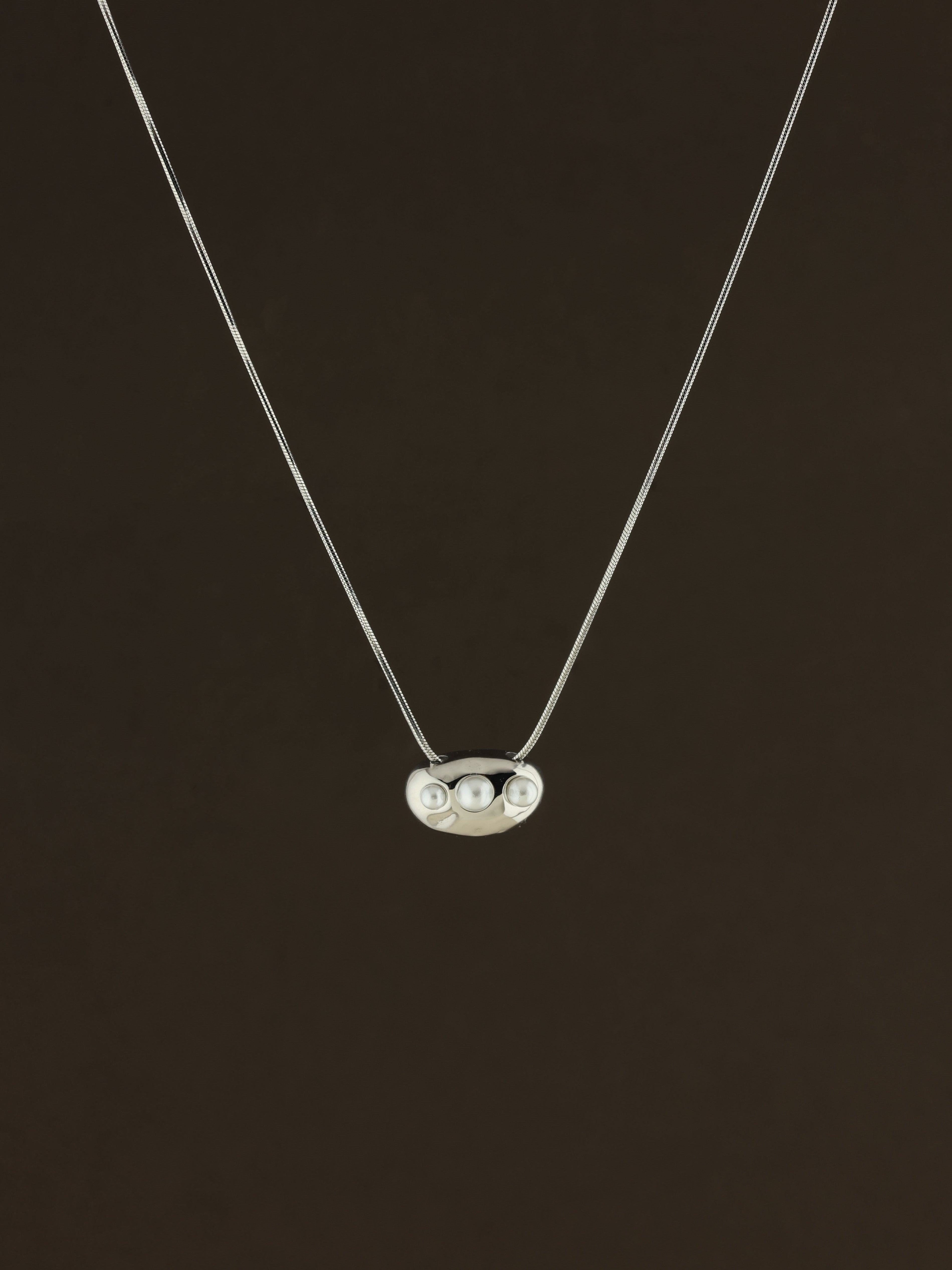 Three Pearl Pendant Necklace