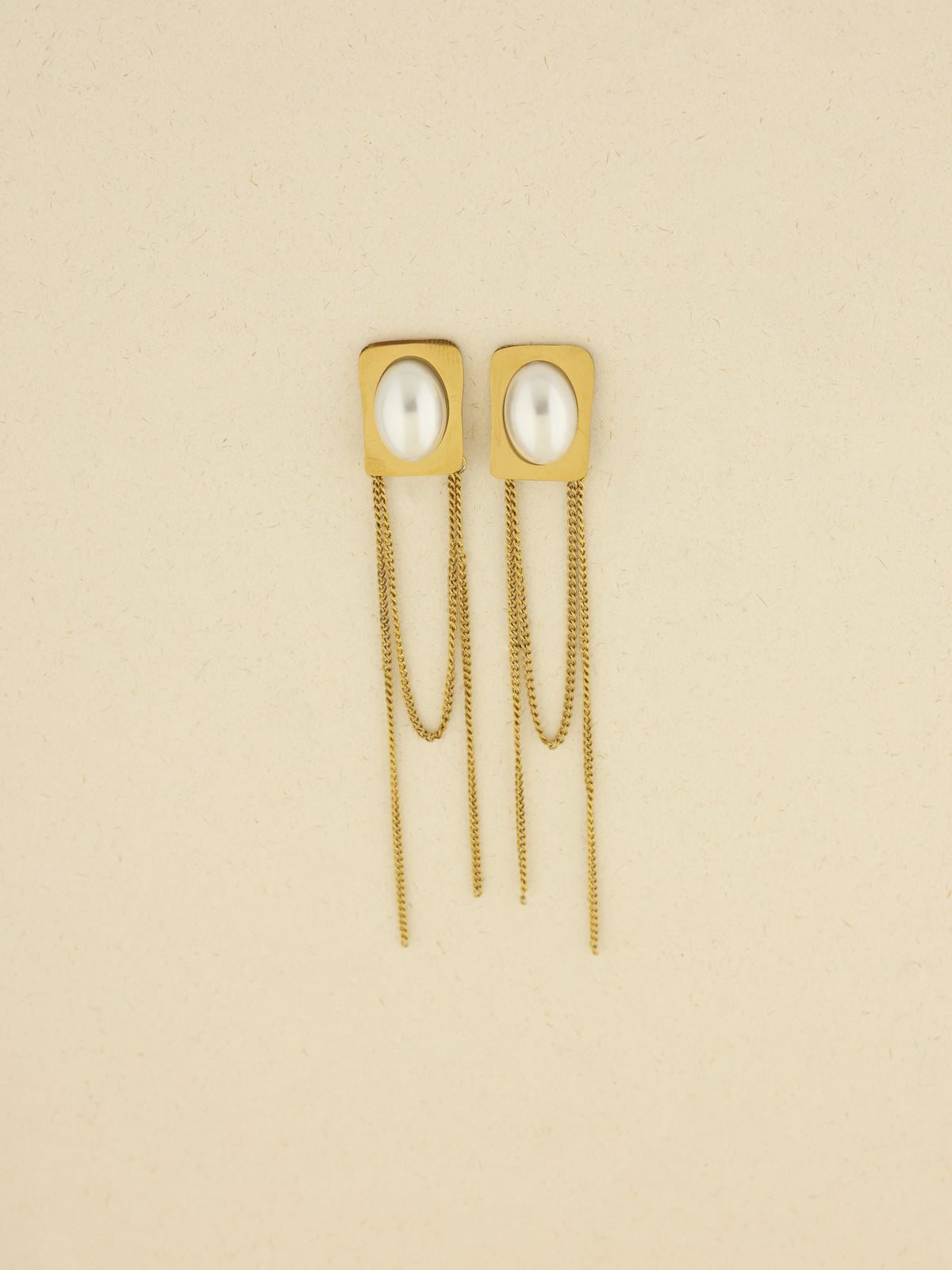 Deco Pearl Tassel Earrings