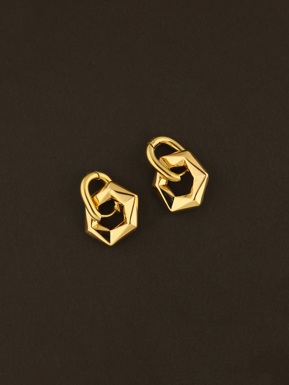 Geometric Faceted Hexagon