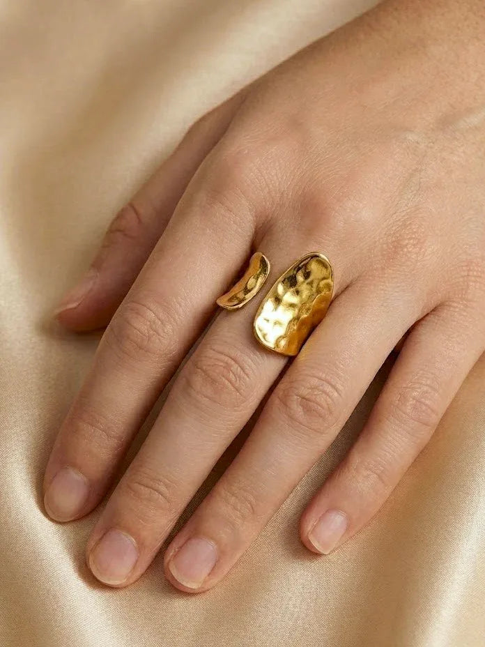 Bold Drop Hammered Gold Adjustable Open Ring - Doulaat
