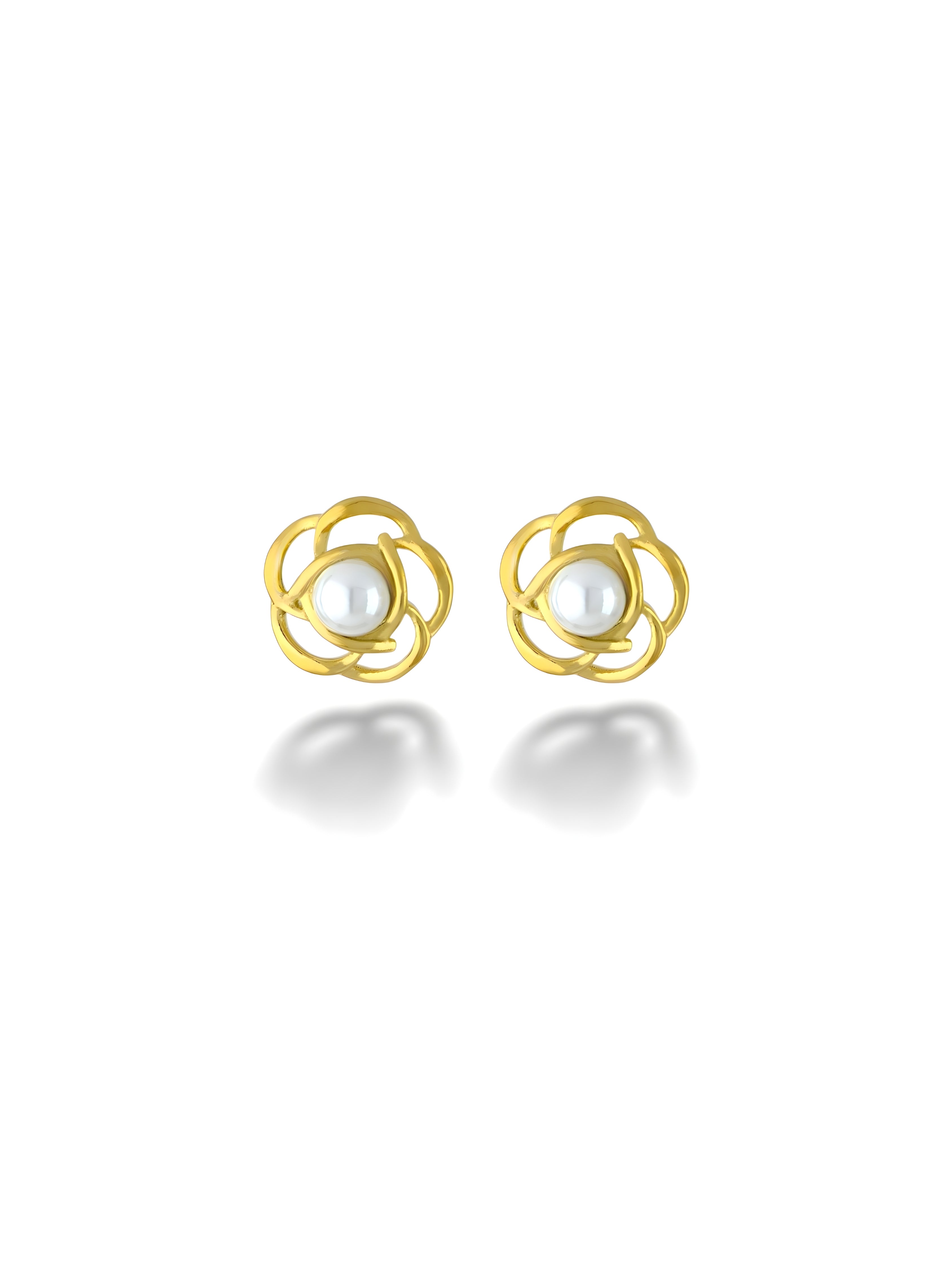 Bloom Pearl Earring