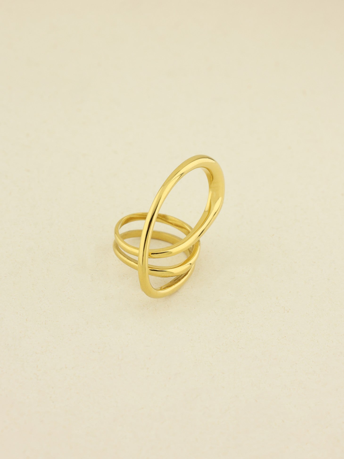 Avant-Garde Swirl Ring