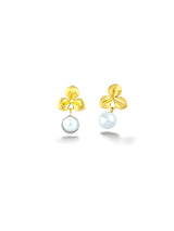 Clover Pearl Drops Earring