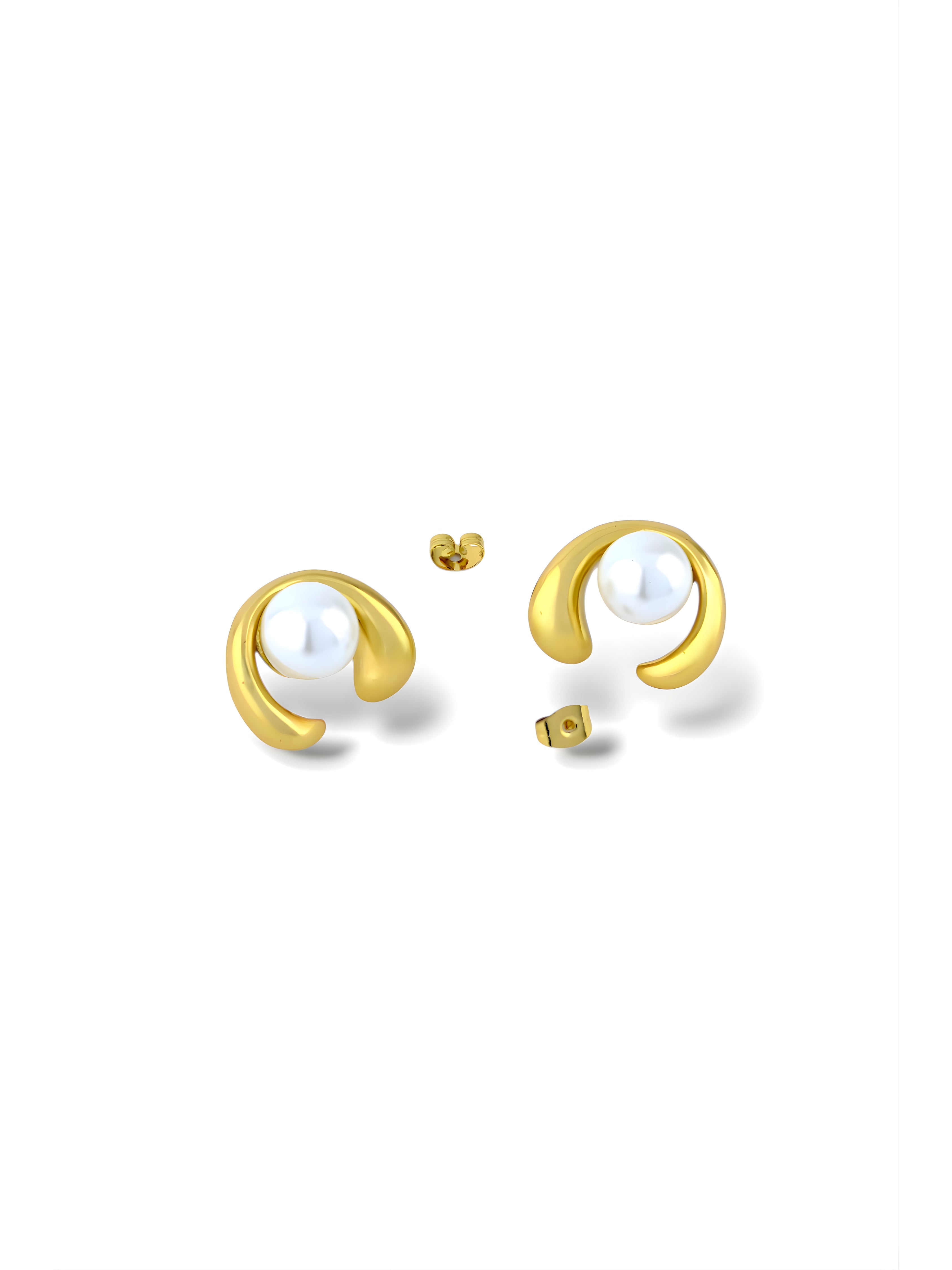 Pearl Halo Earring