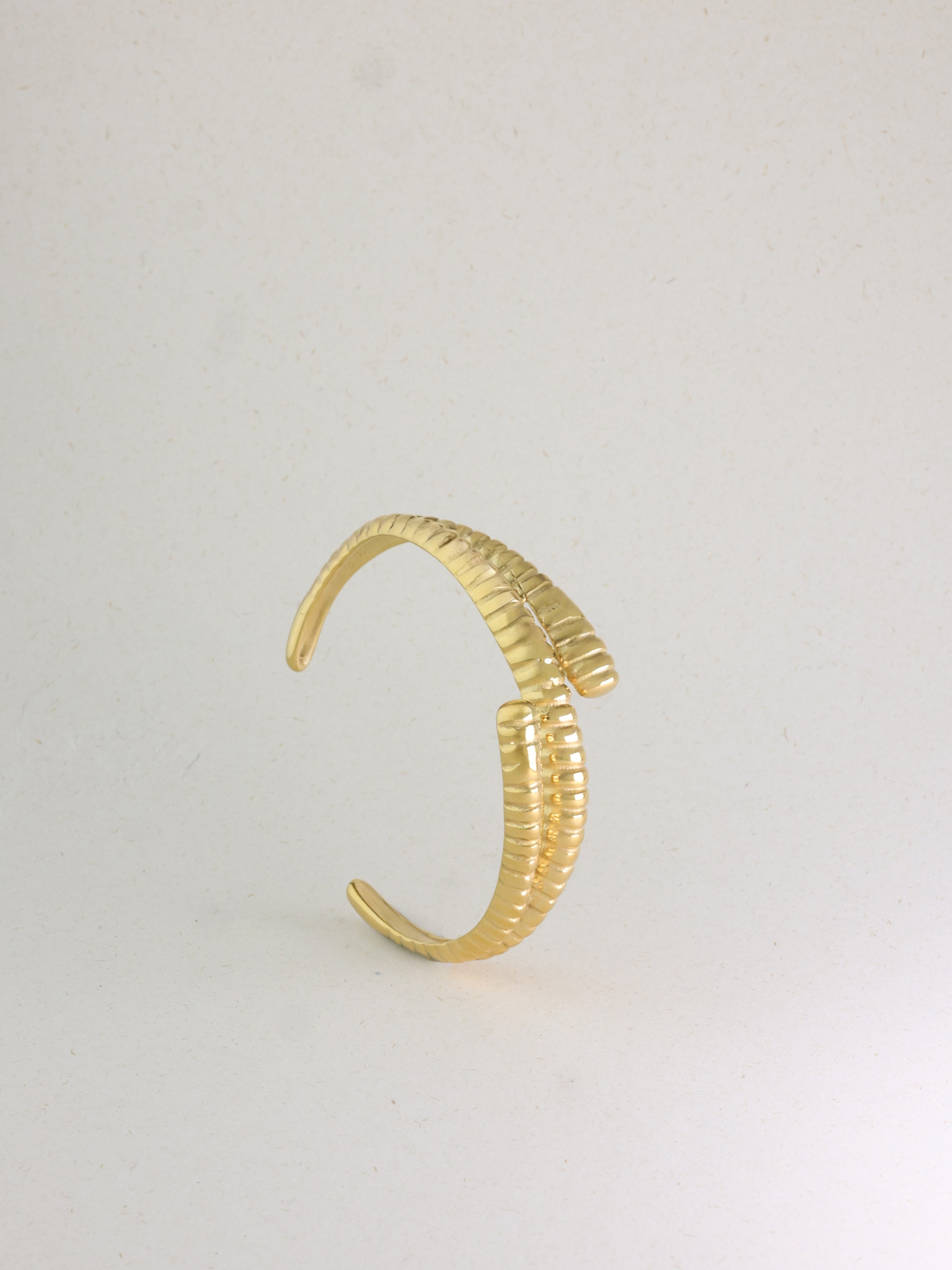 Aure Bangle