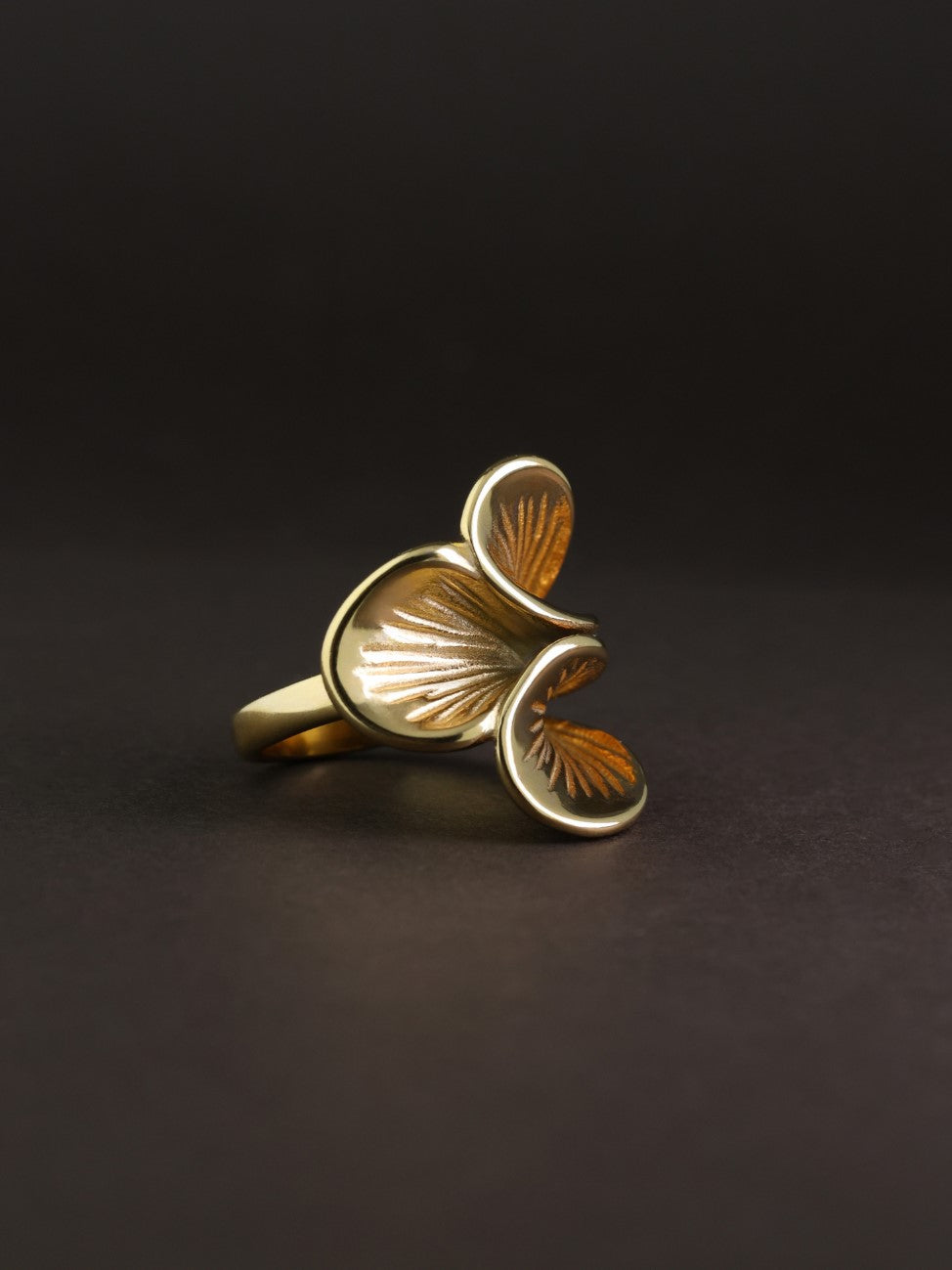 Golden Pressed Petal Ring