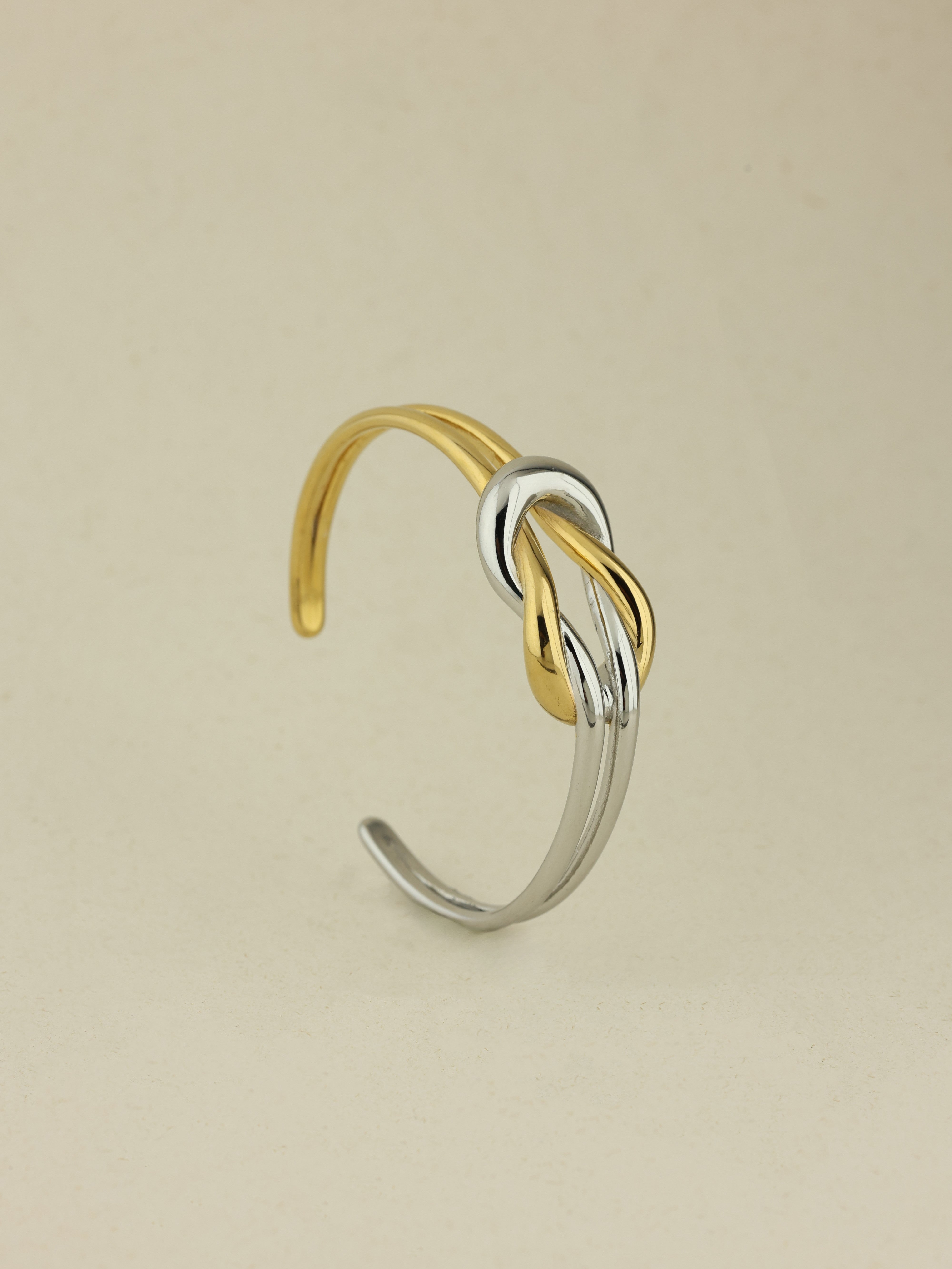 Zenith Twist Statement Bangle