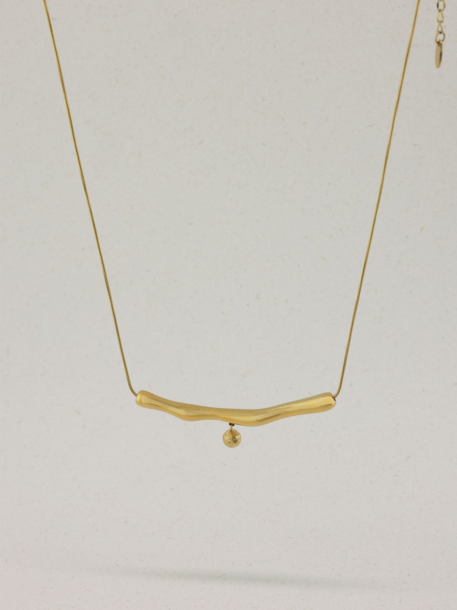 Curved Bar Pendant