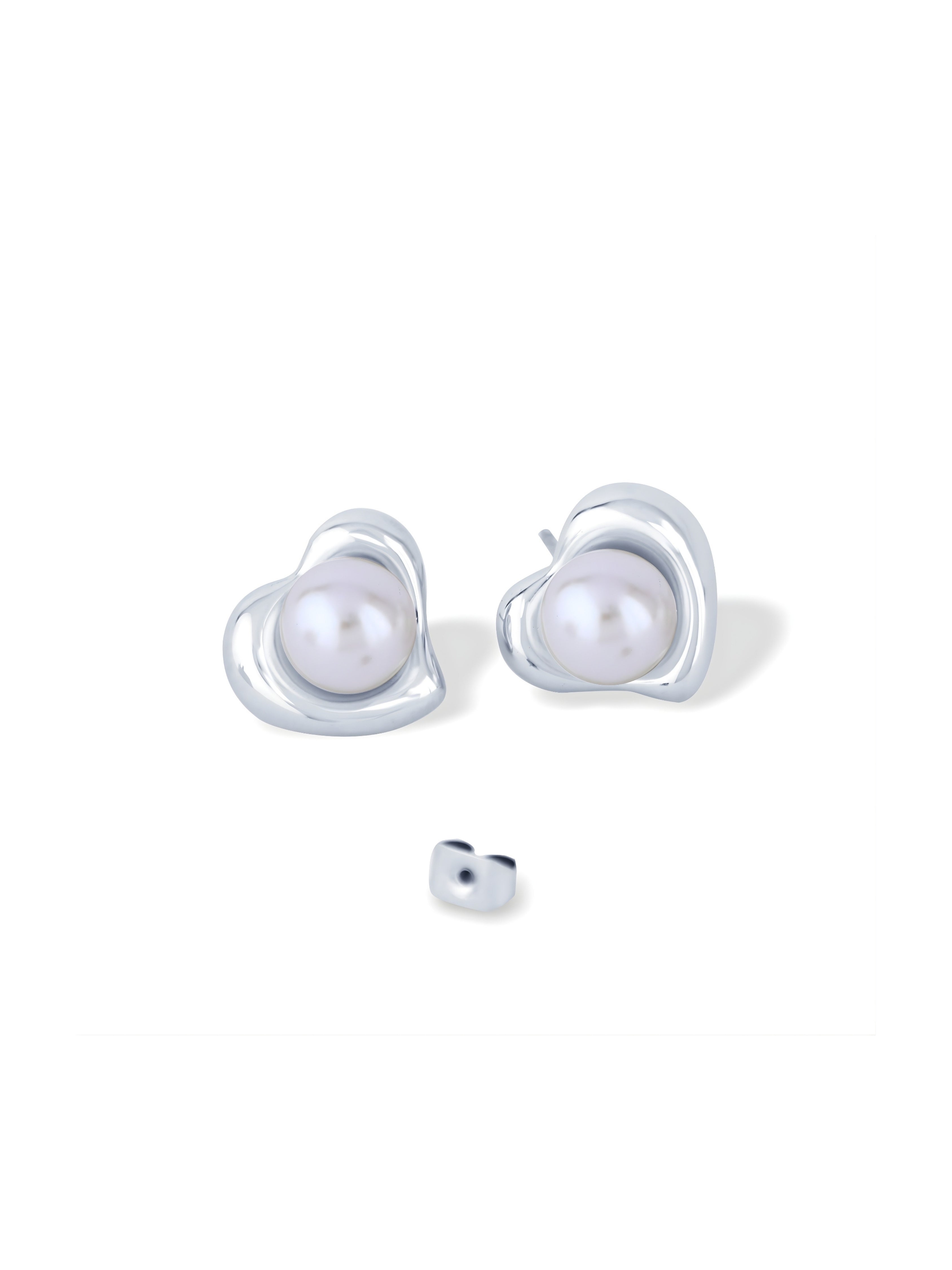 Heart Pearl Studs