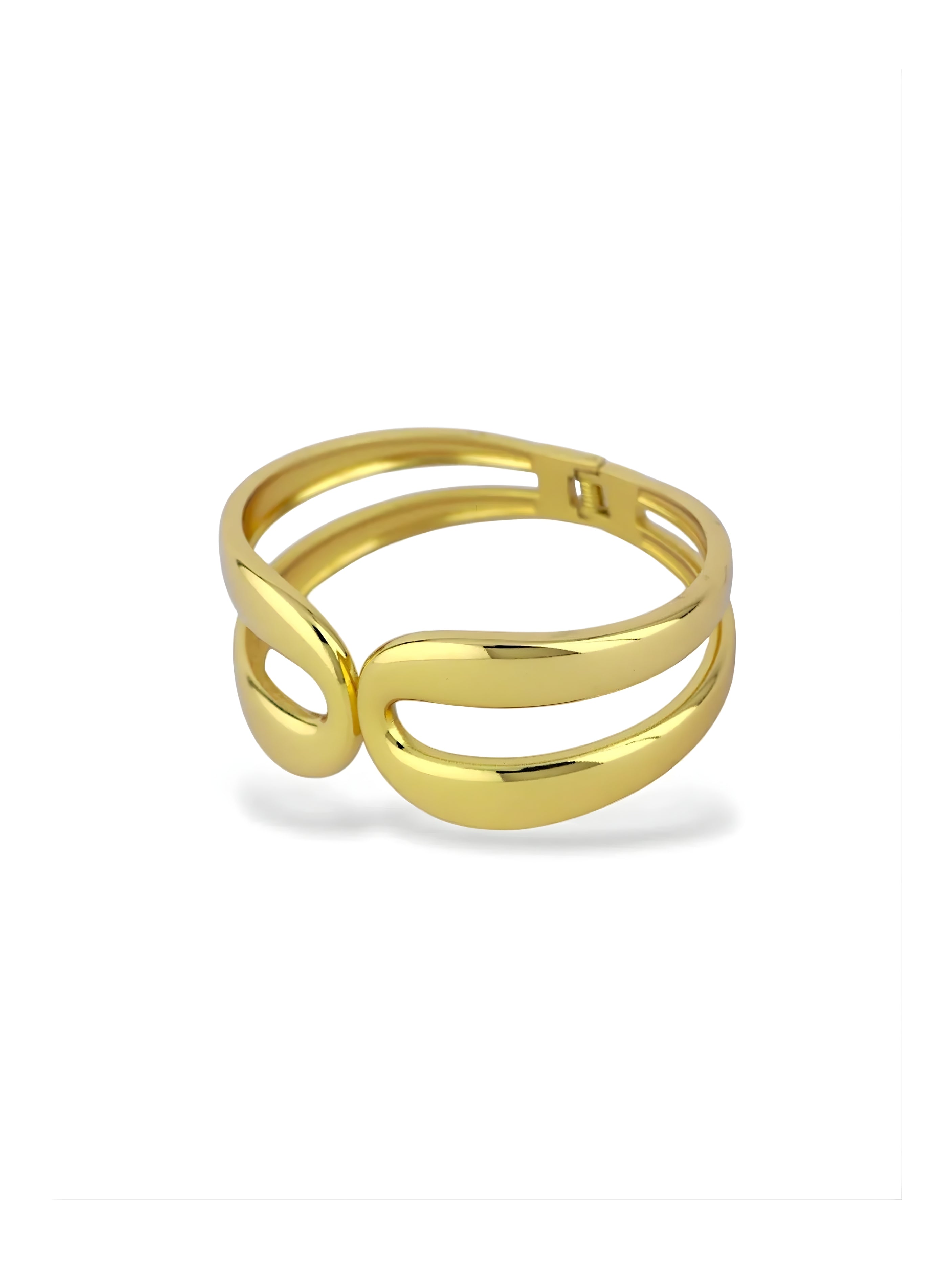 Modern Gold Serene Bangle for a Stylish Look