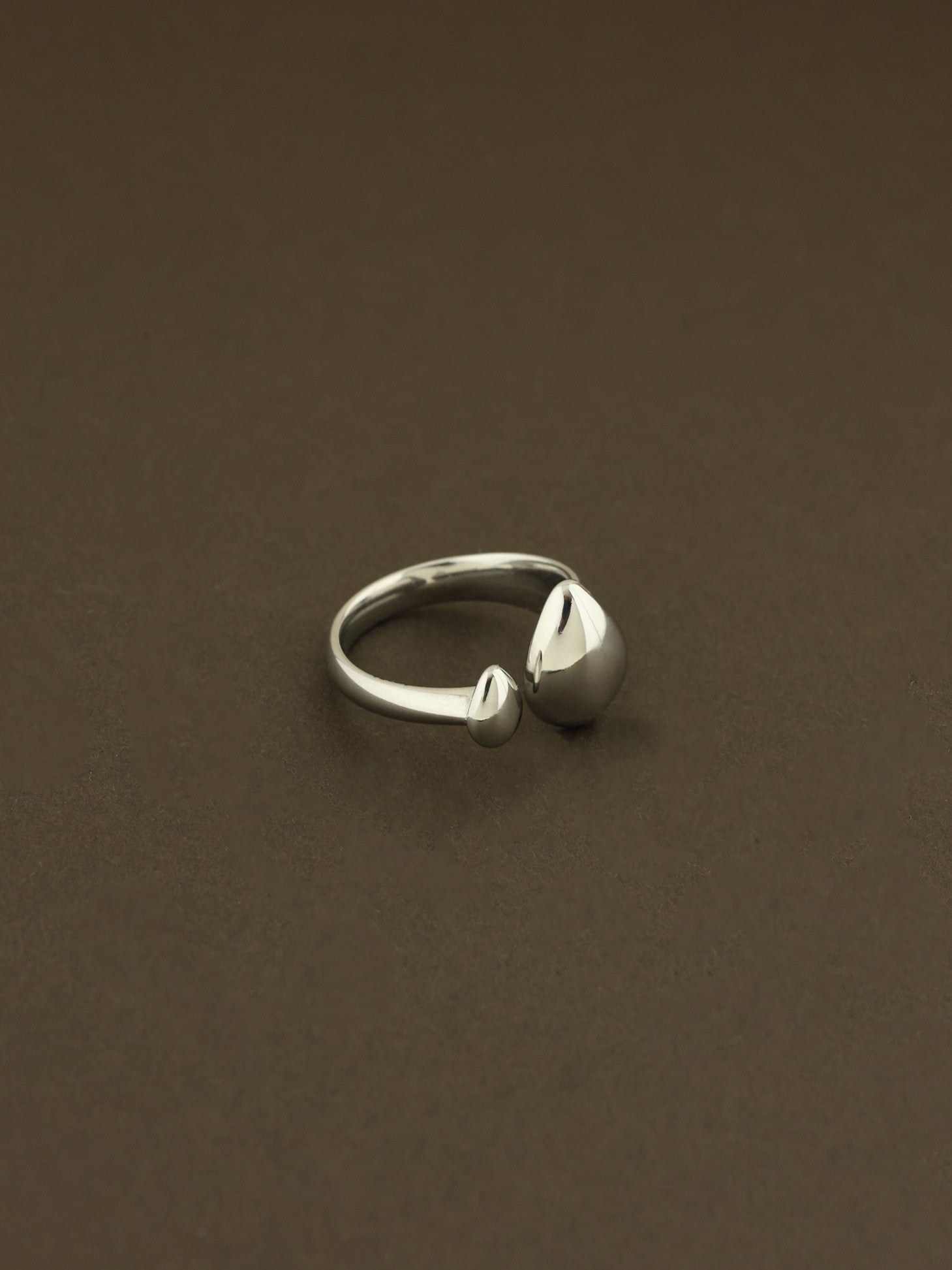 Soft Arc Open Ring