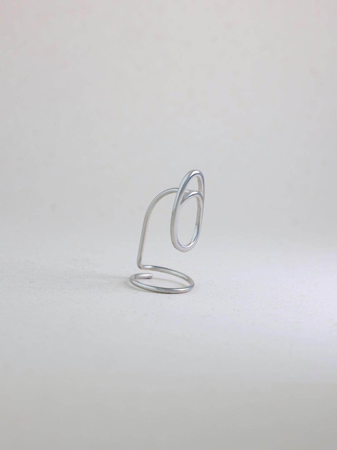 Abstract Loop Nailring