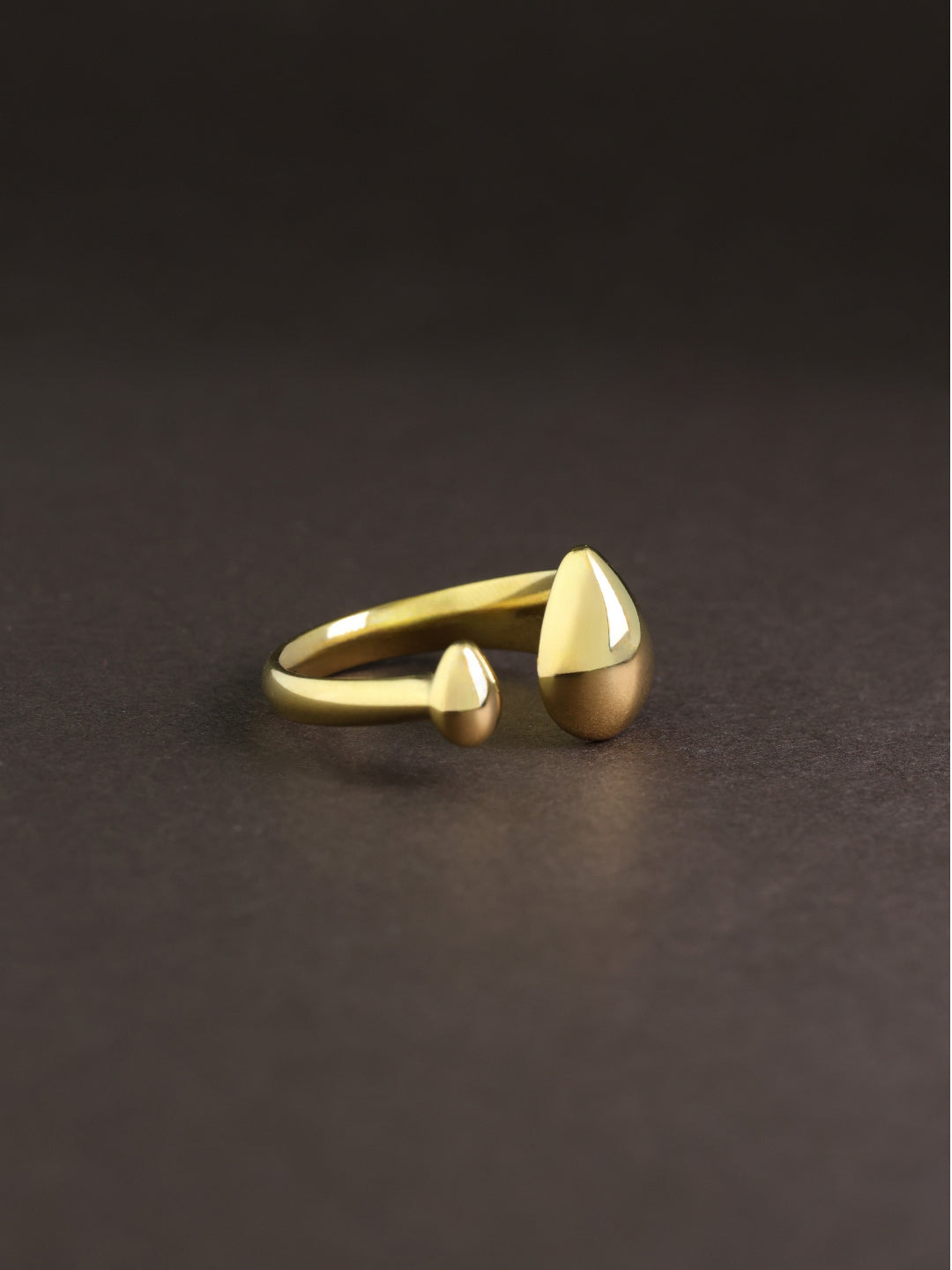 Soft Arc Open Ring