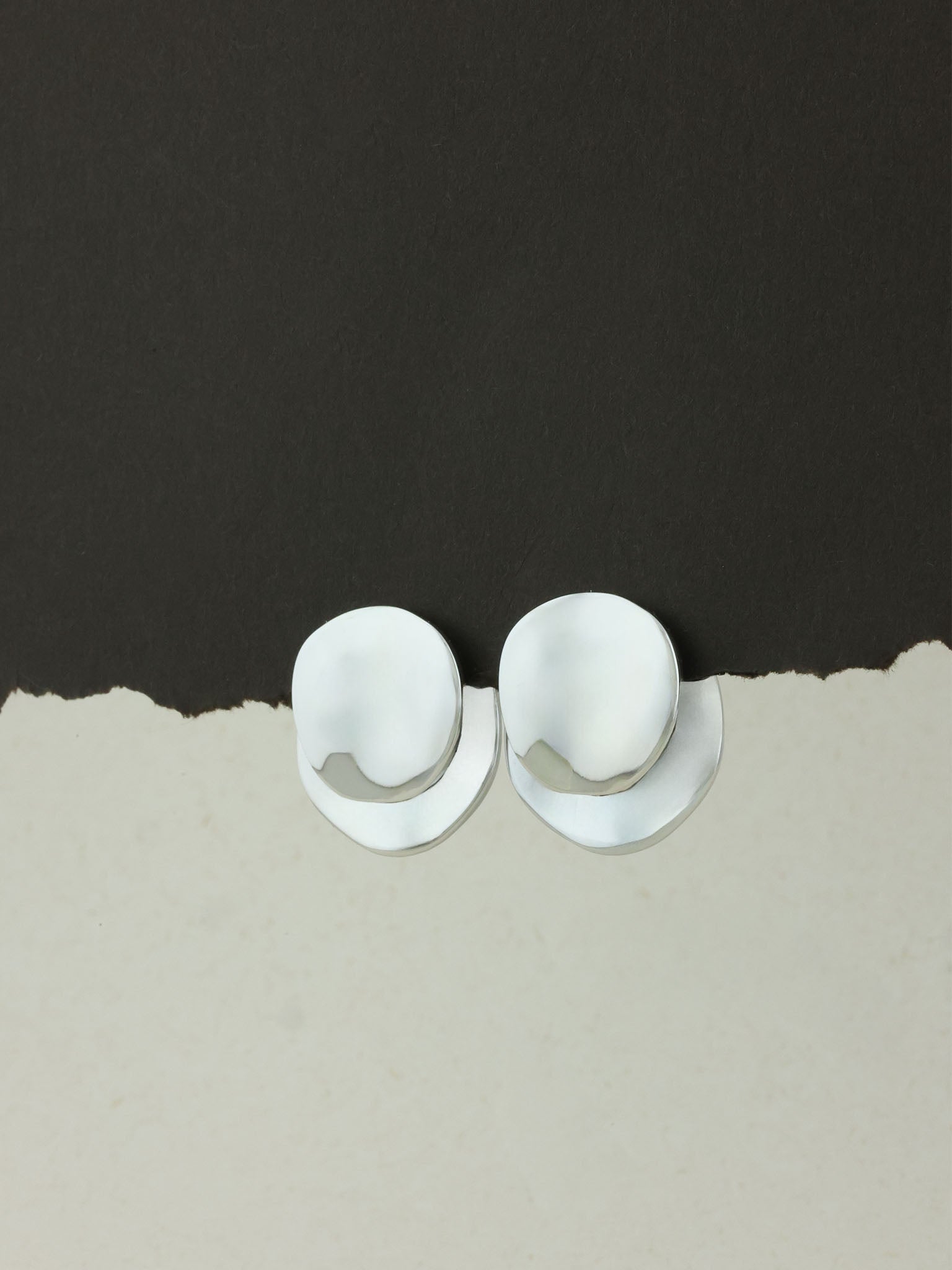 Pebble Studs