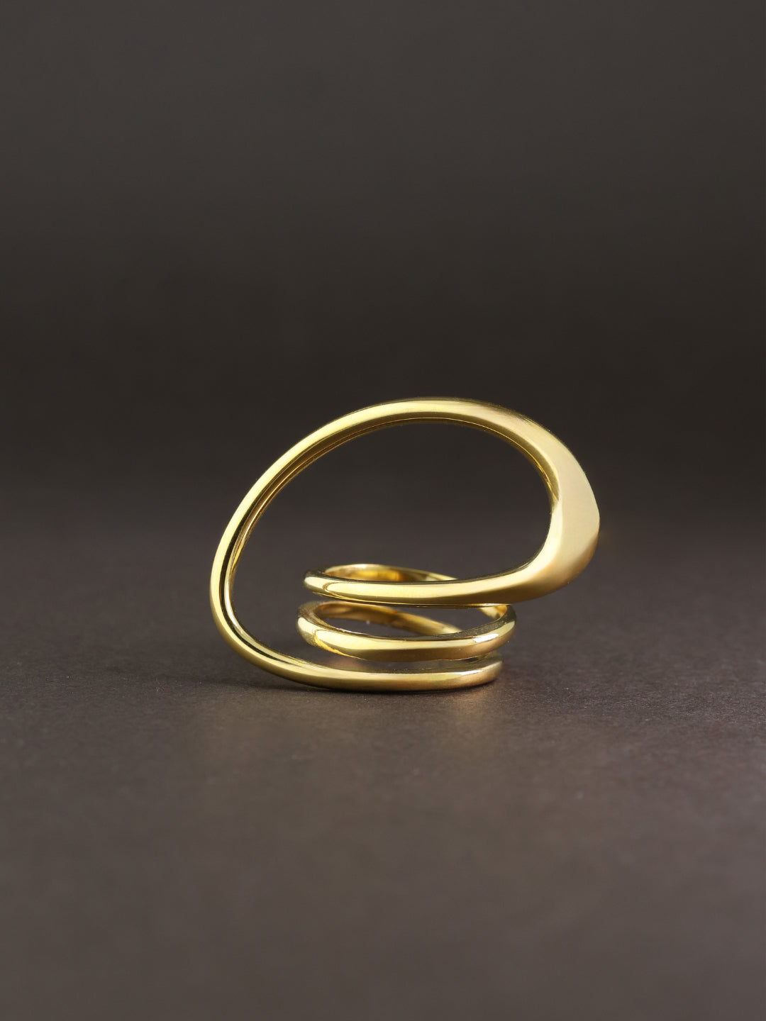 Avant-Garde Swirl Ring