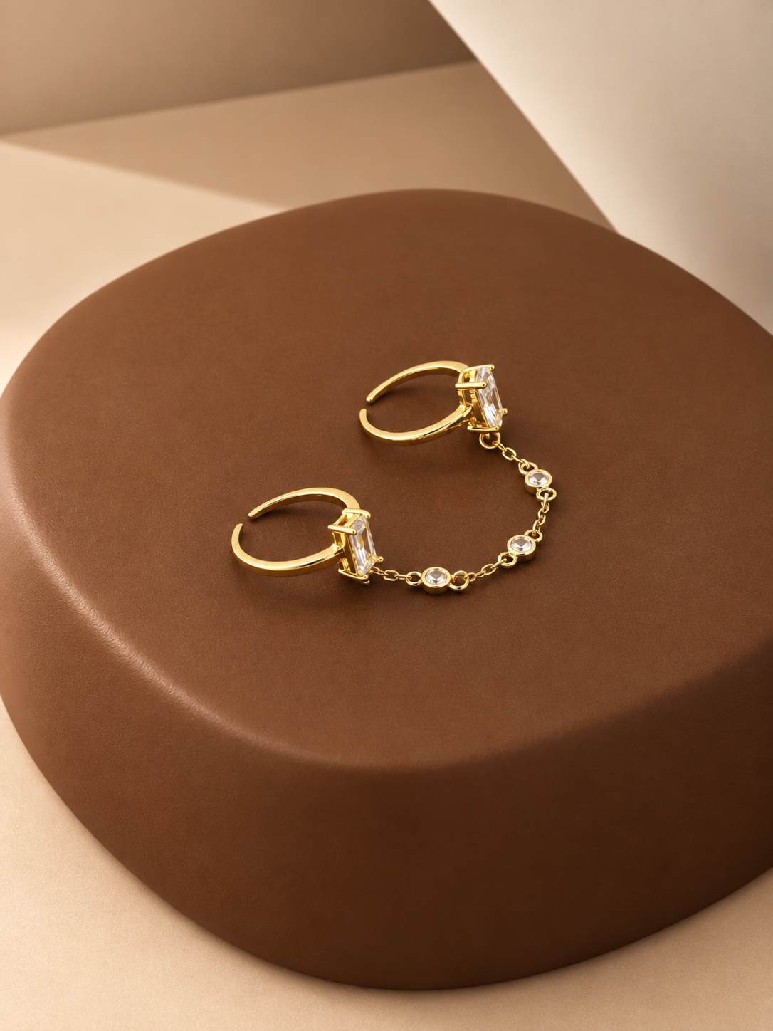 Crystal Link Ring