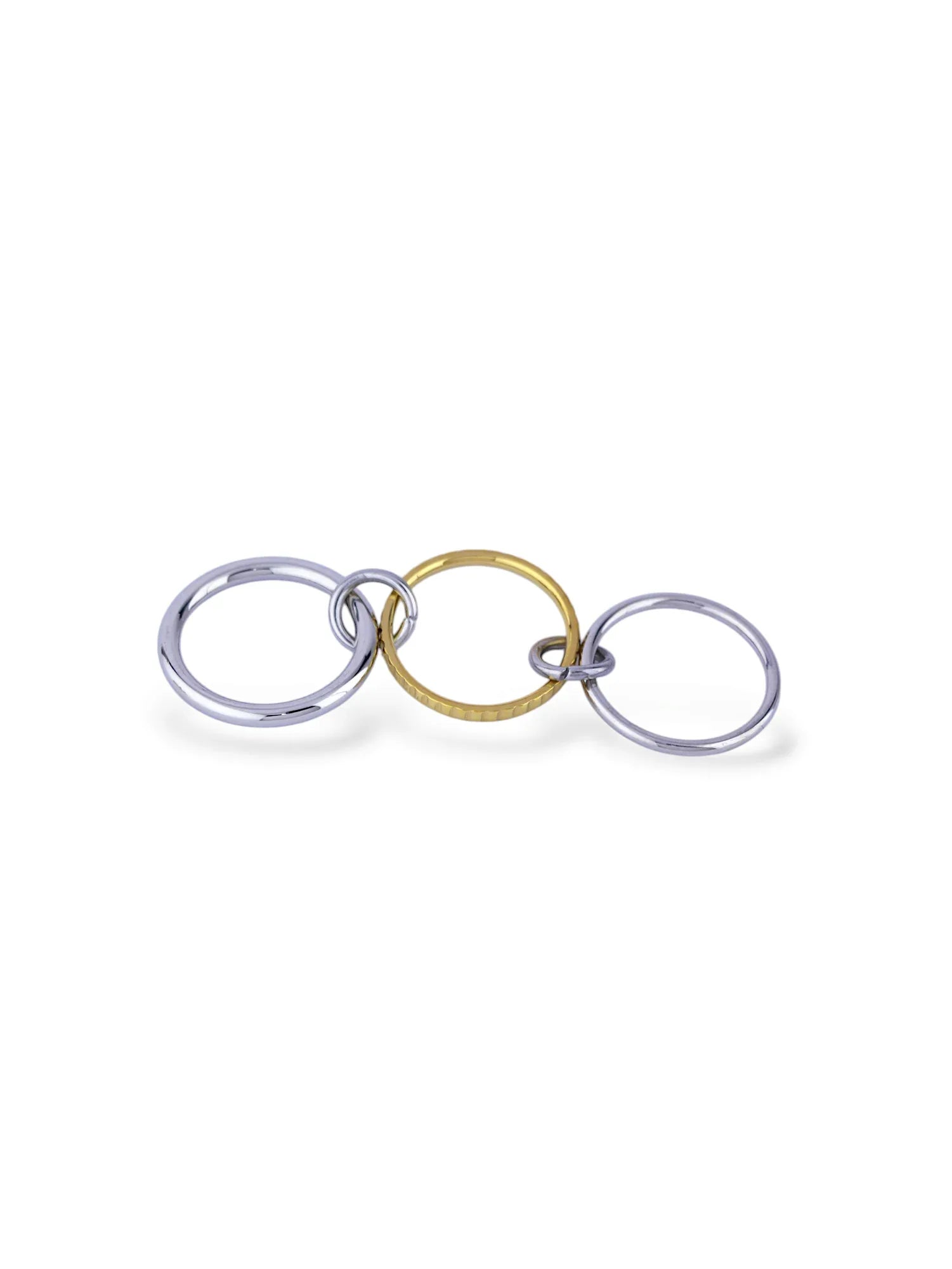 Interlinked Two Tone Circle Band Ring - Doulaat