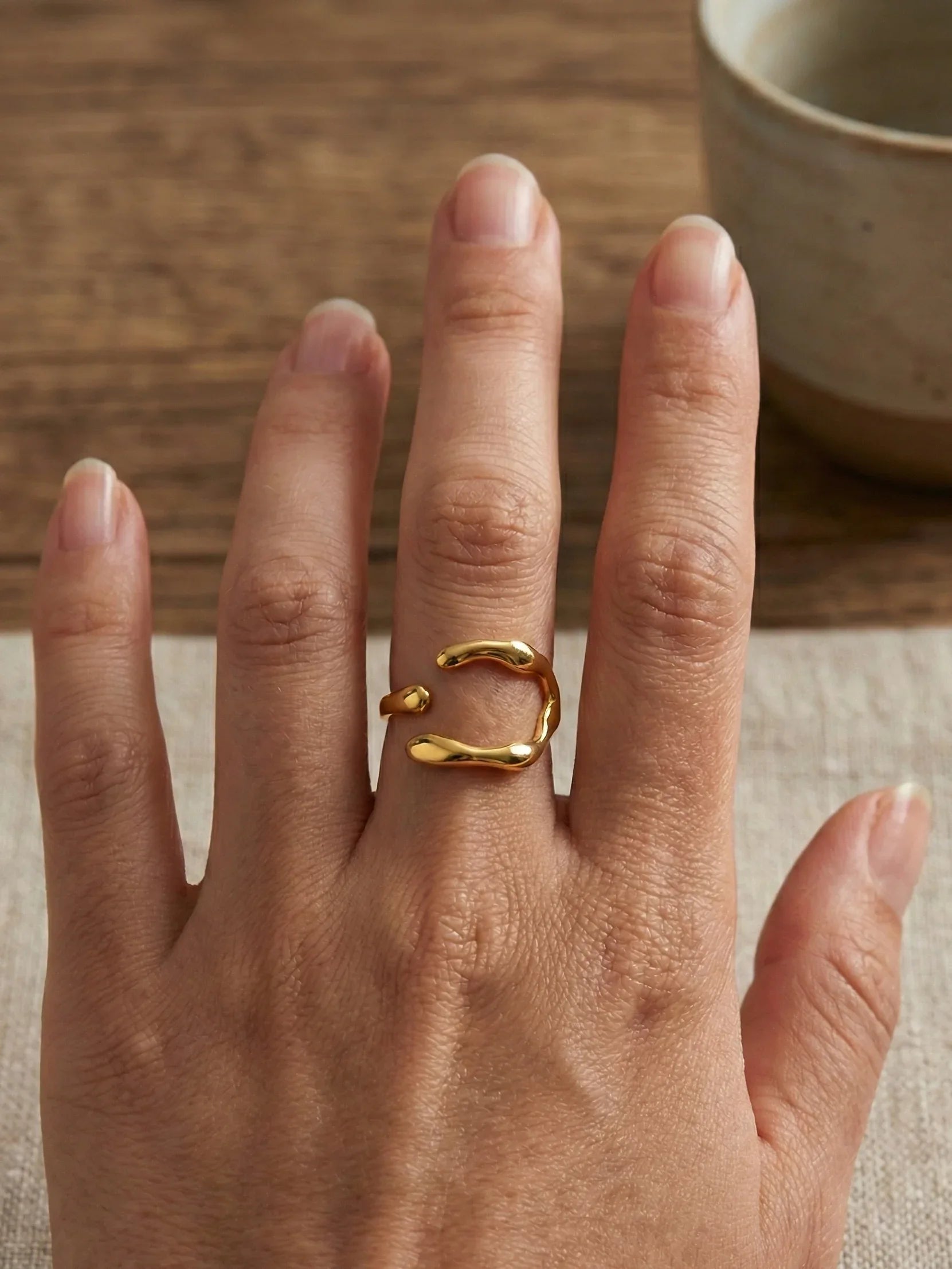 Elowen Adjustable Open Gold Ring with Elegant Style - Doulaat
