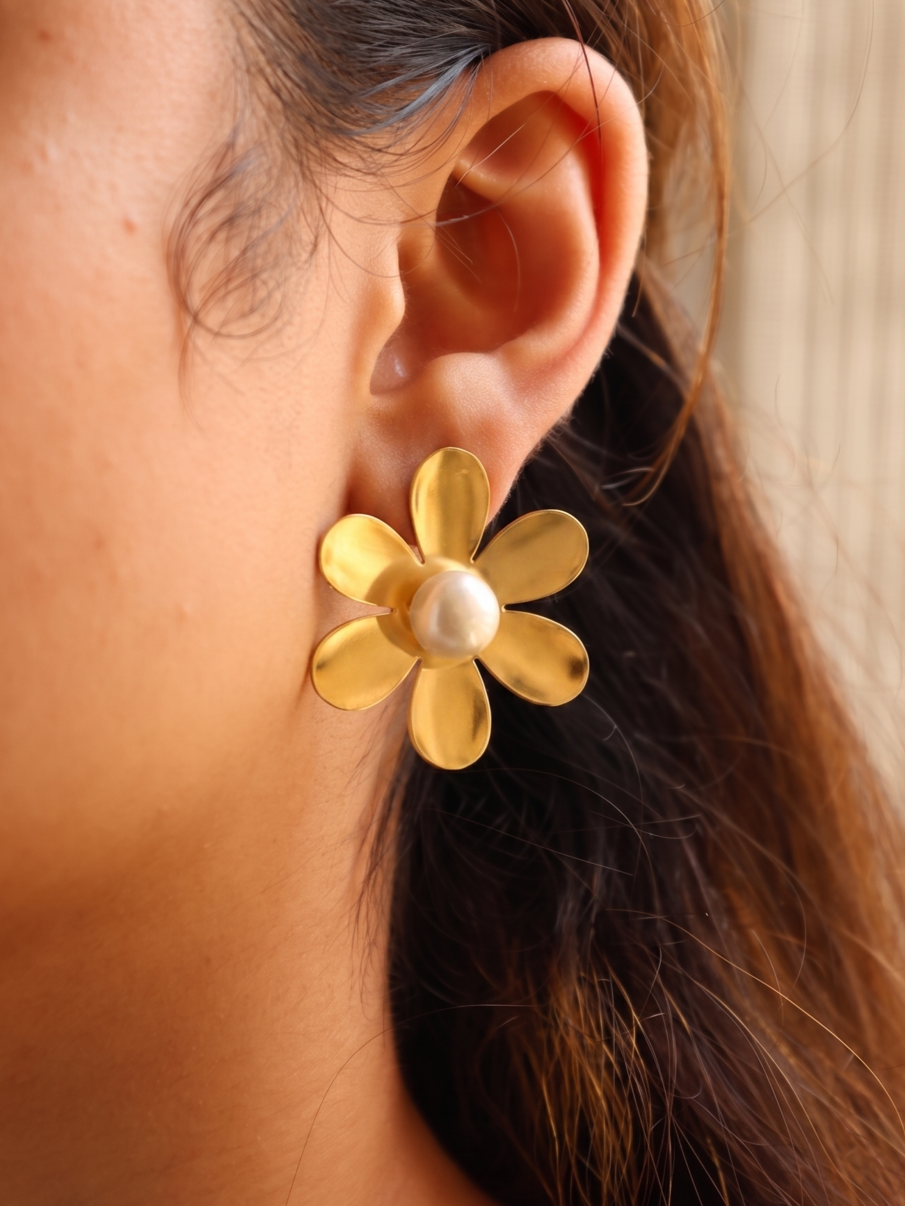 Petal Pearl Studs