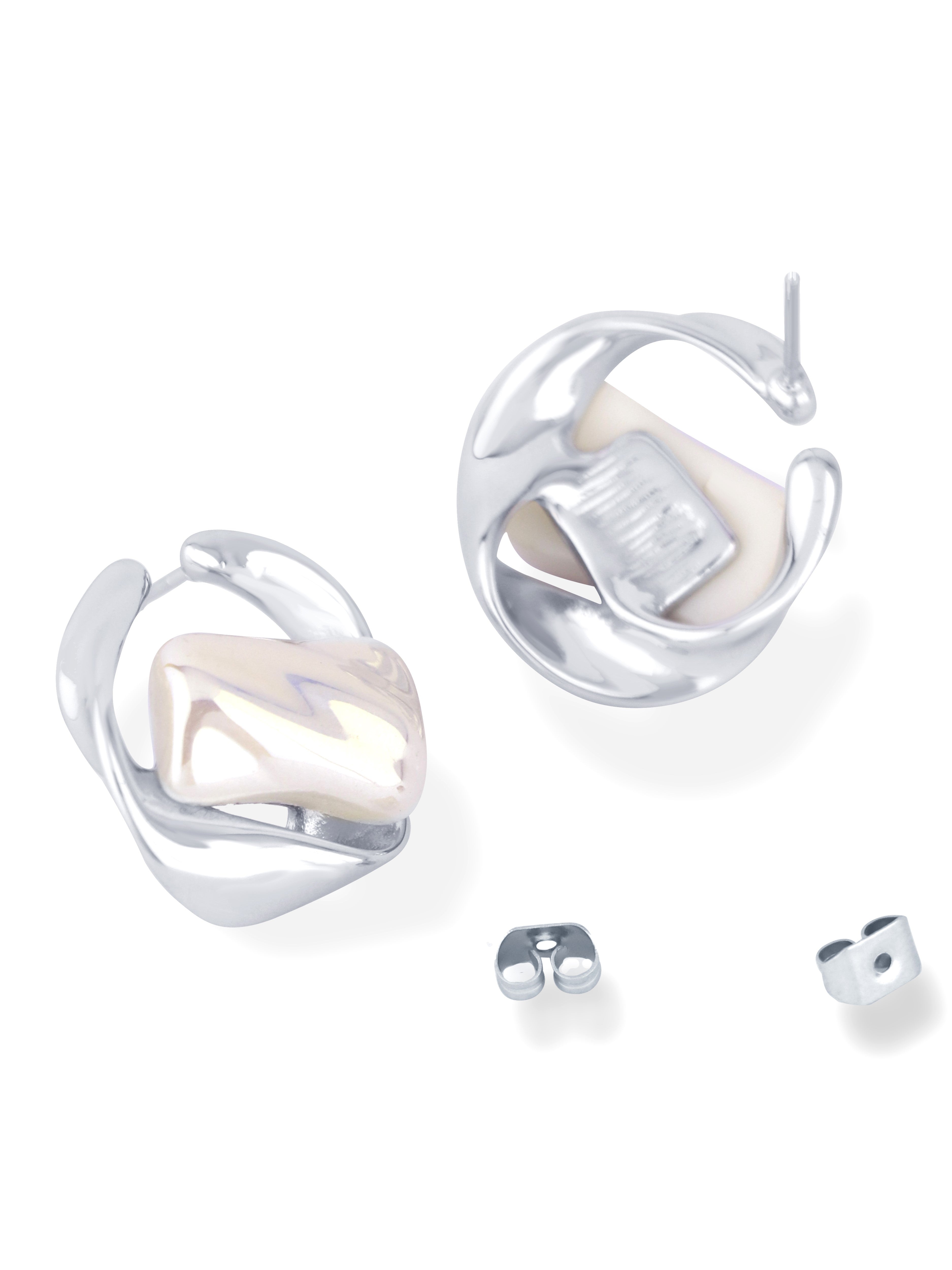 Elegant Mirage Loop Earrings with Soft Pearl Glow Touch