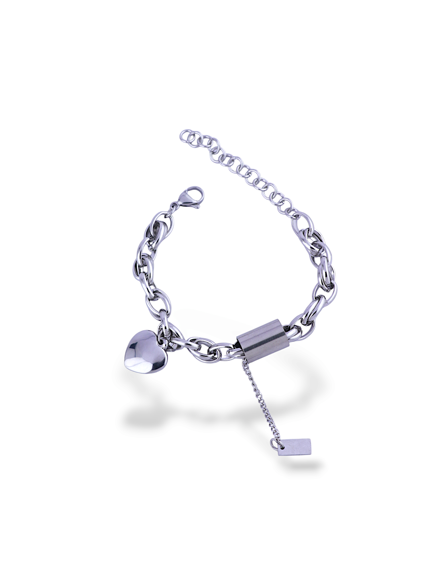 Elegant Gold Weave Chain Bracelet with Heart Charm