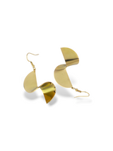 Modern Gold Wave Drop Earrings with Soft Curved Finish