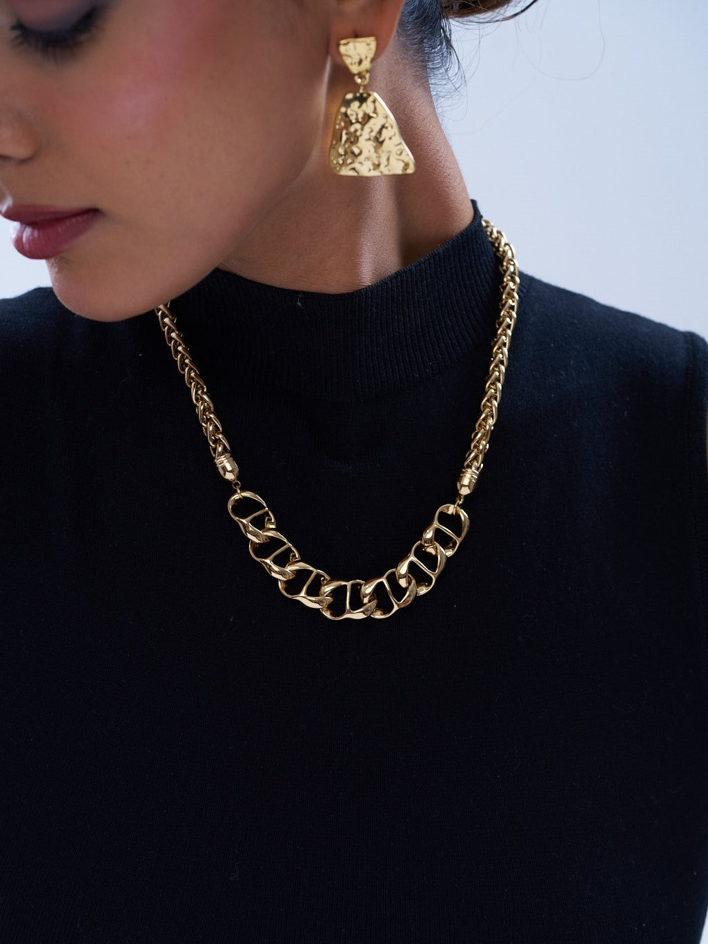 Anchor Link Chain Necklace