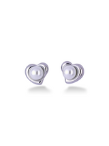 Elegant Heart Pearl Stud Earrings for Daily Wear