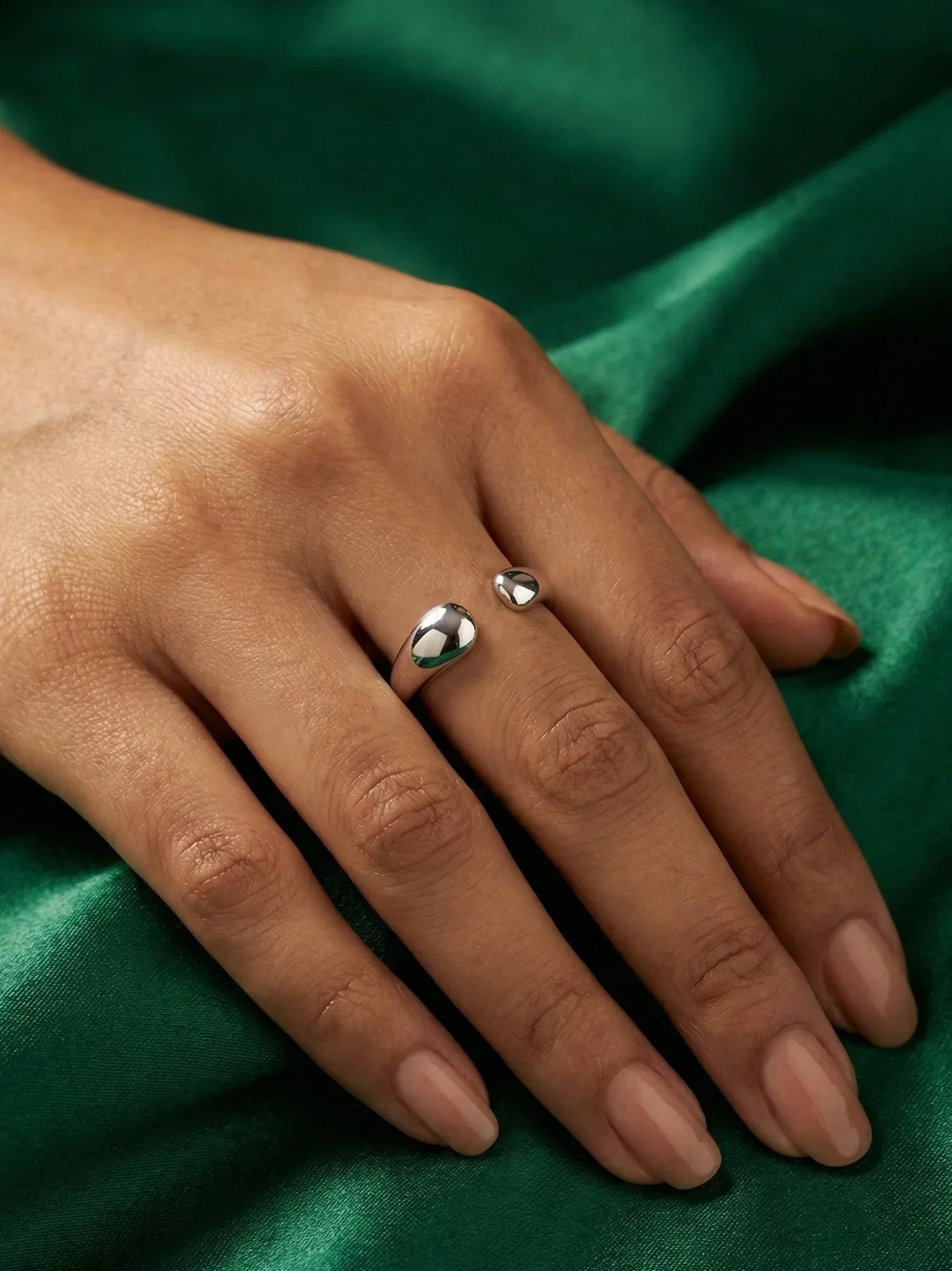 Soft Arc Open Ring - Doulaat