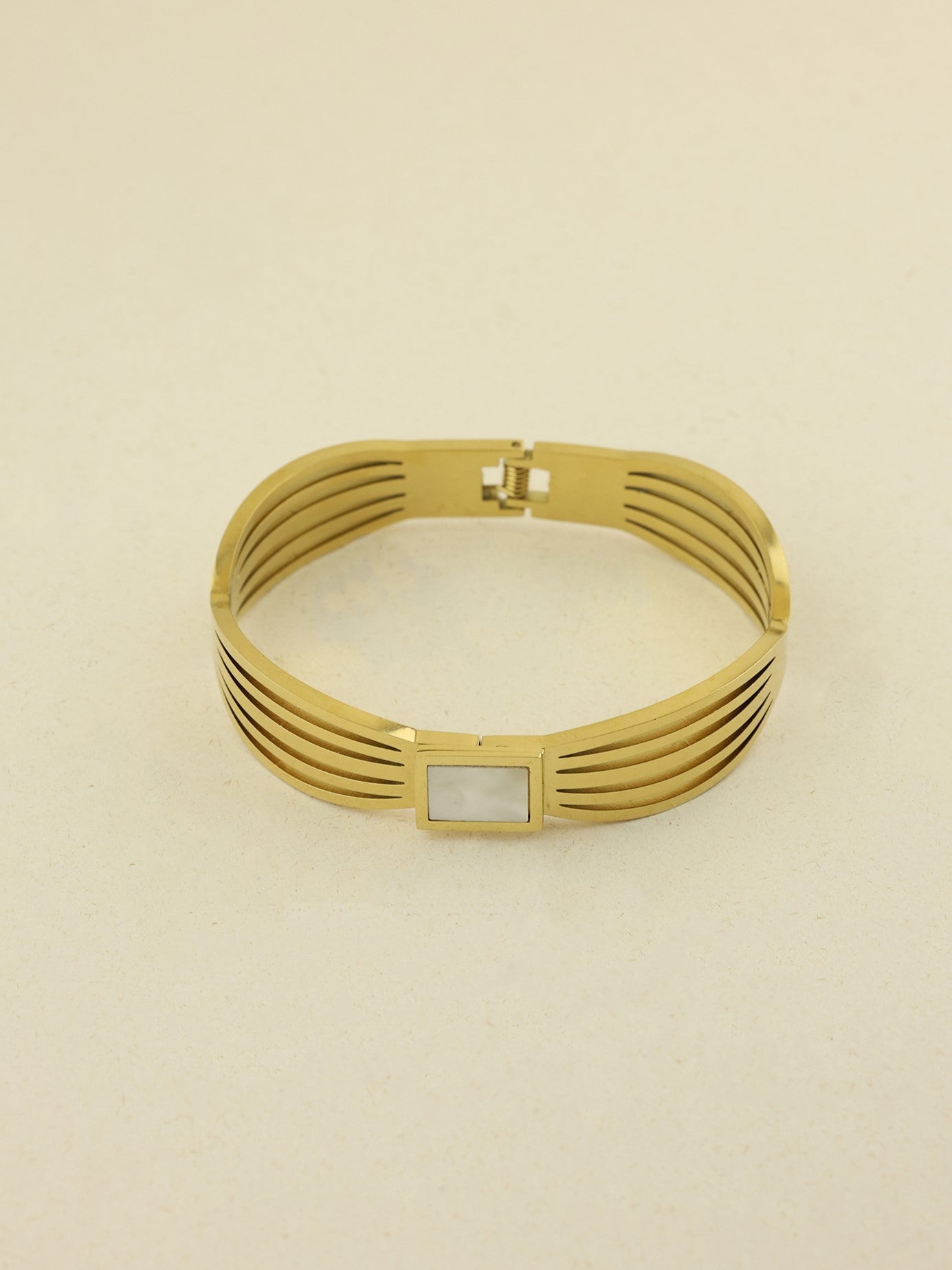 Signature Parallel Bangle