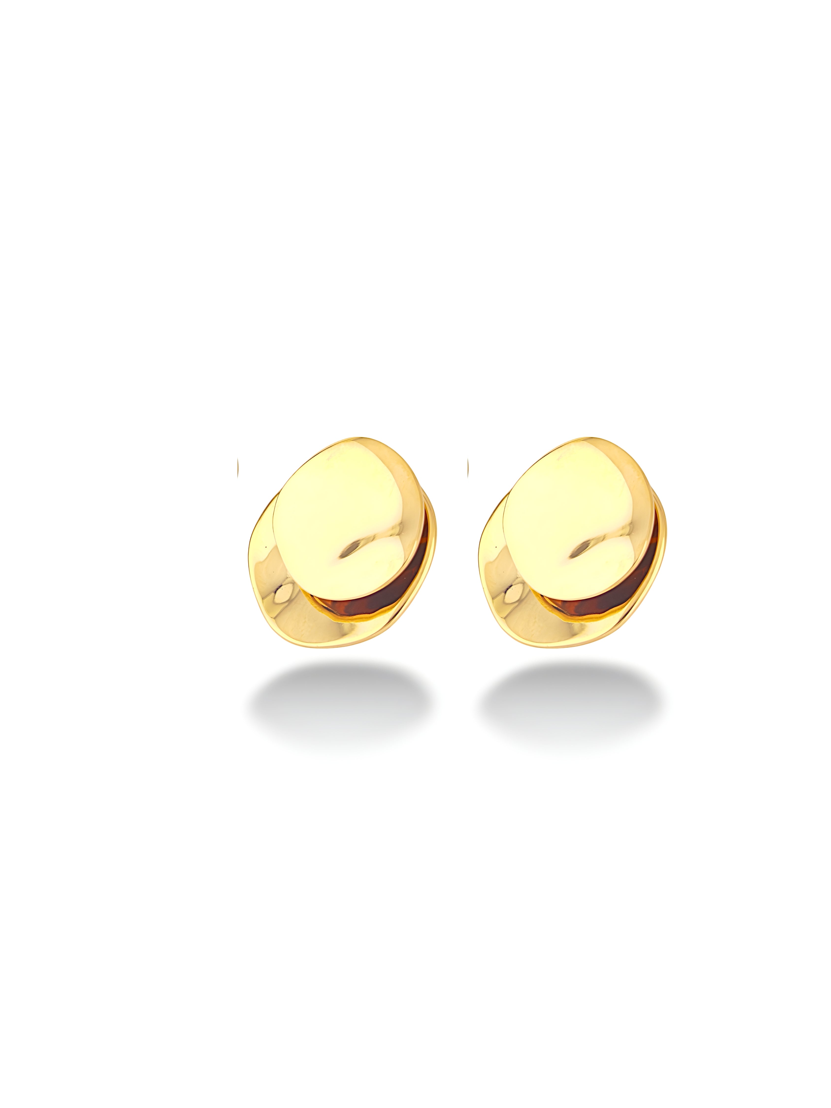 Gold Pebble Stud Earrings for a Natural Look