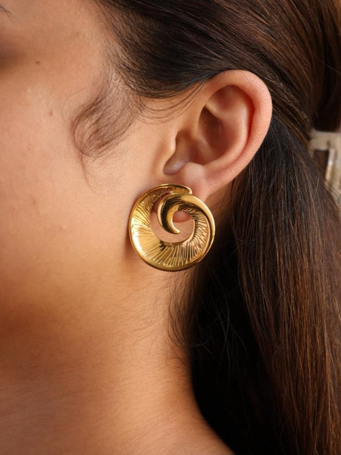 Spiral Studs