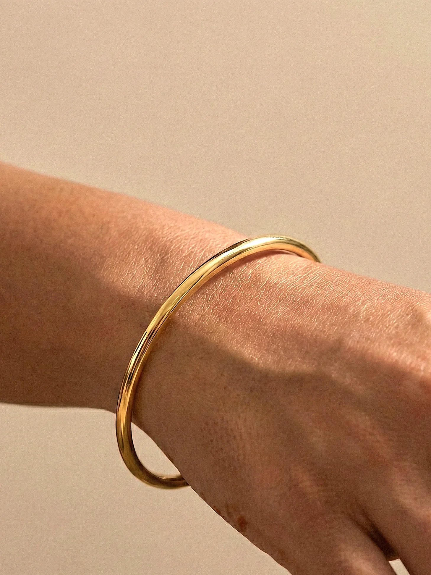 Elegant Gold Plated Classic Bangle for Daily Wear - Doulaat