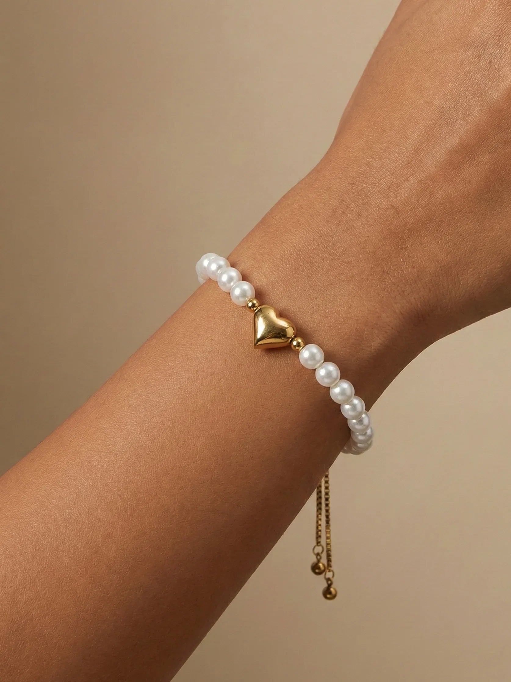 Soft Pearl Frost Bracelet with Gold Heart Charm - Doulaat