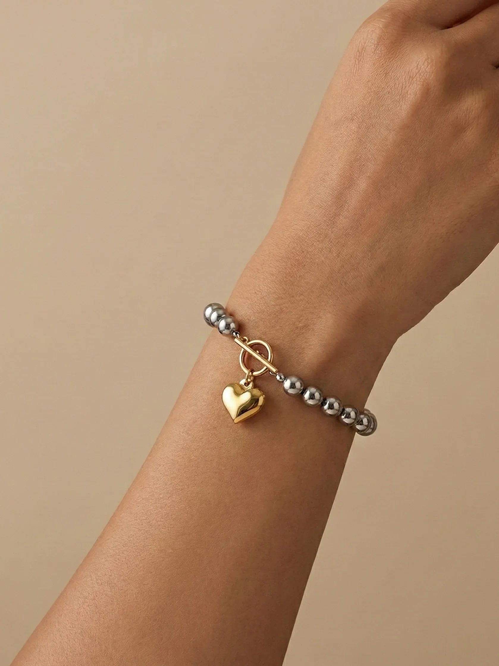 Silver Dotted Bracelet with Gold Heart Charm - Doulaat