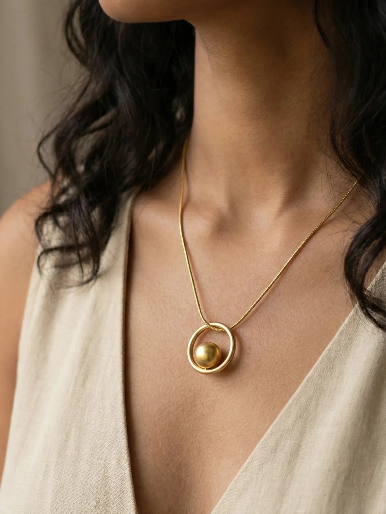 Oval Frame Necklace with Gold Bead - Doulaat