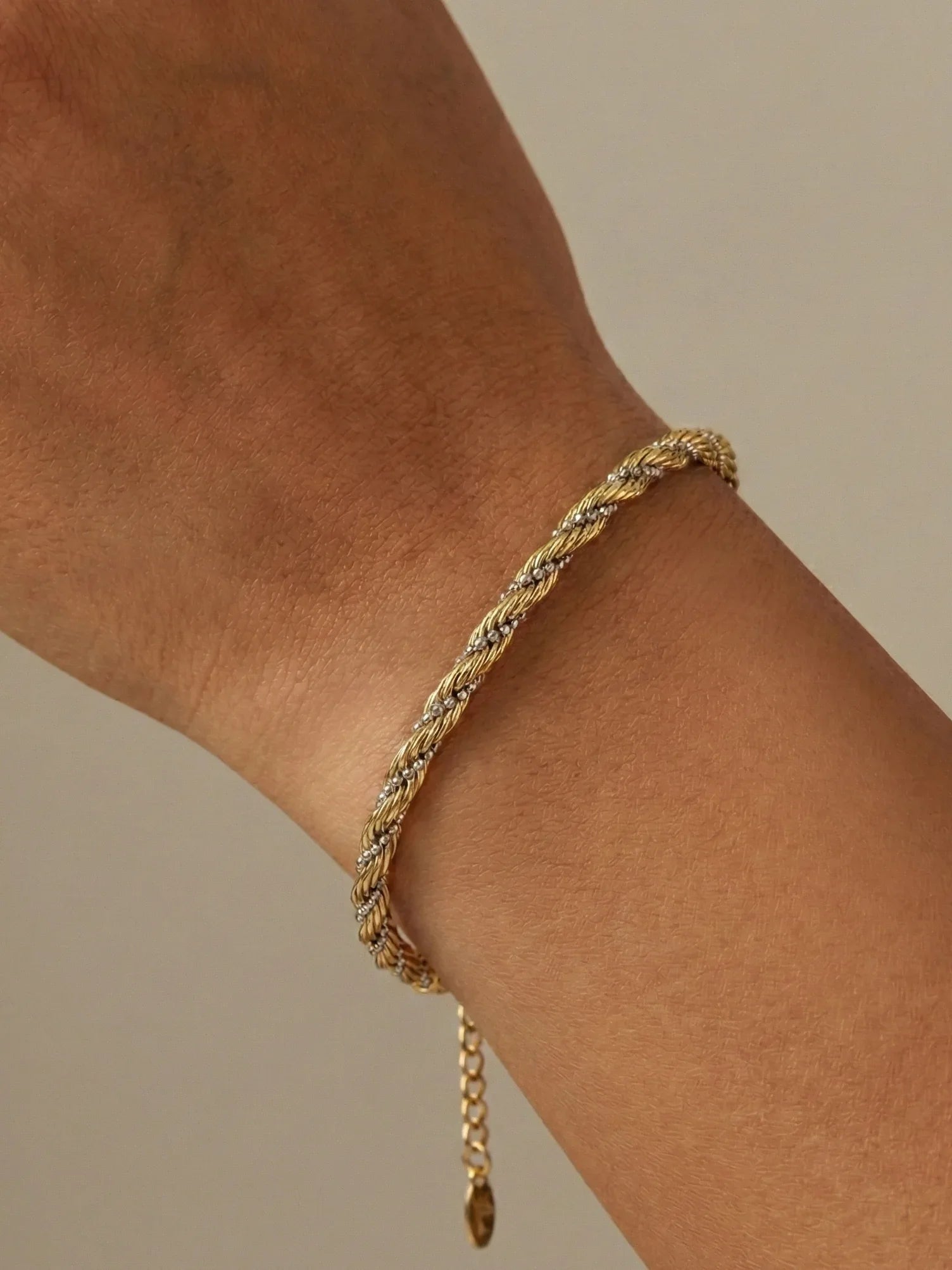 Two Tone Twisted Rope Chain Bracelet - Doulaat