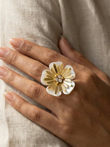 Golden Bloom Petal Ring - Doulaat
