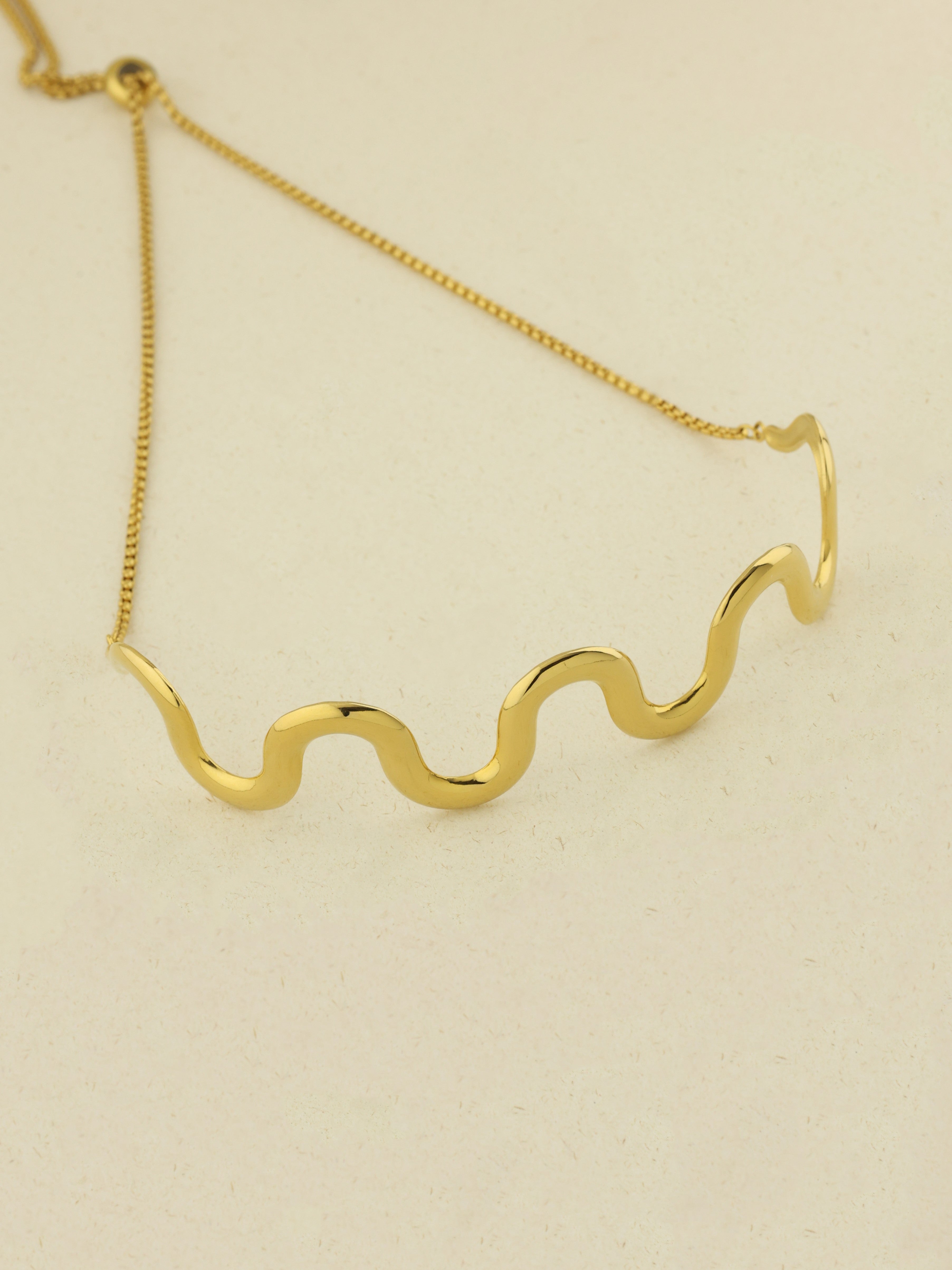 Wavy Adjustable Choker